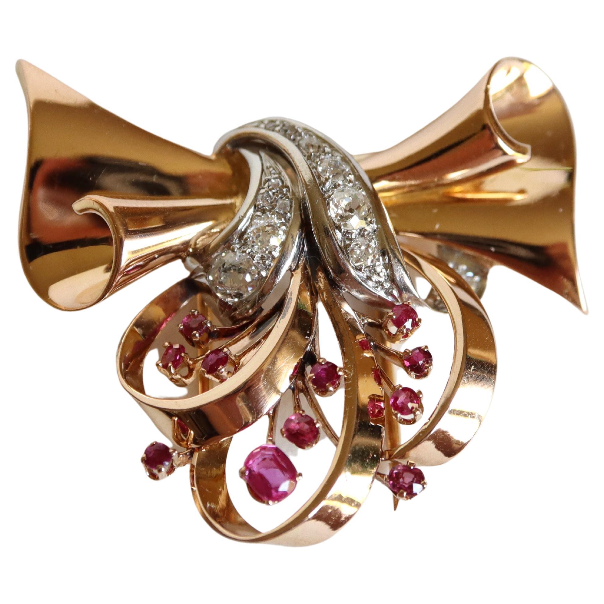 18 Karat Rose Gold Brooch with Diamonds and Rubies, circa 1940s For ...