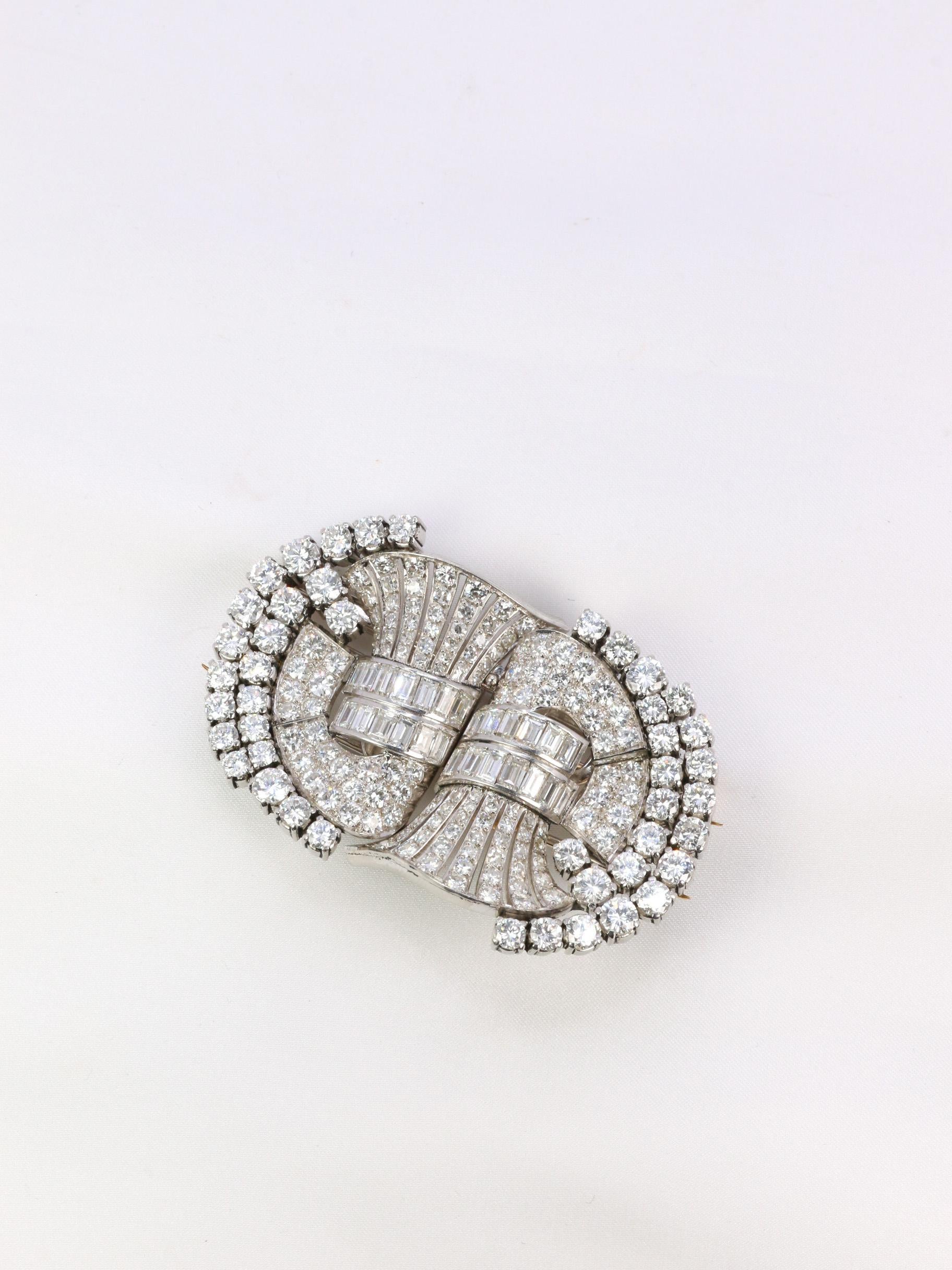 Brooch Double clip in white gold and diamonds In Good Condition For Sale In PARIS, FR