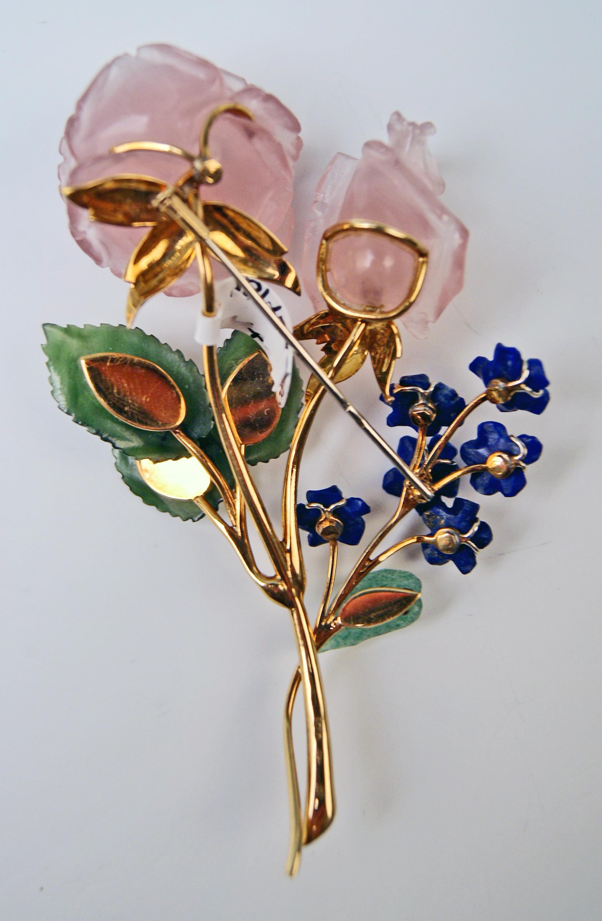 Broche Bouquet de fleurs en or, diamants, quartz rose, rubis et lapis-lazuli, Vienne, 1970 Excellent état - En vente à Vienna, AT