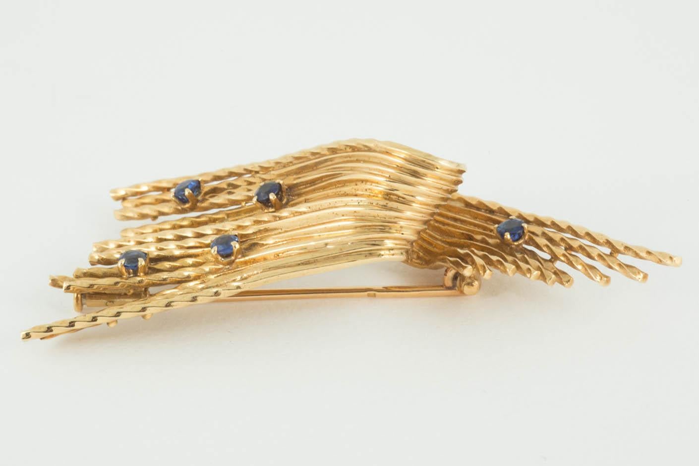 Chaumet of Paris Brooch of Abstract Design, Gold & Sapphires, French, circa 1950 For Sale 1