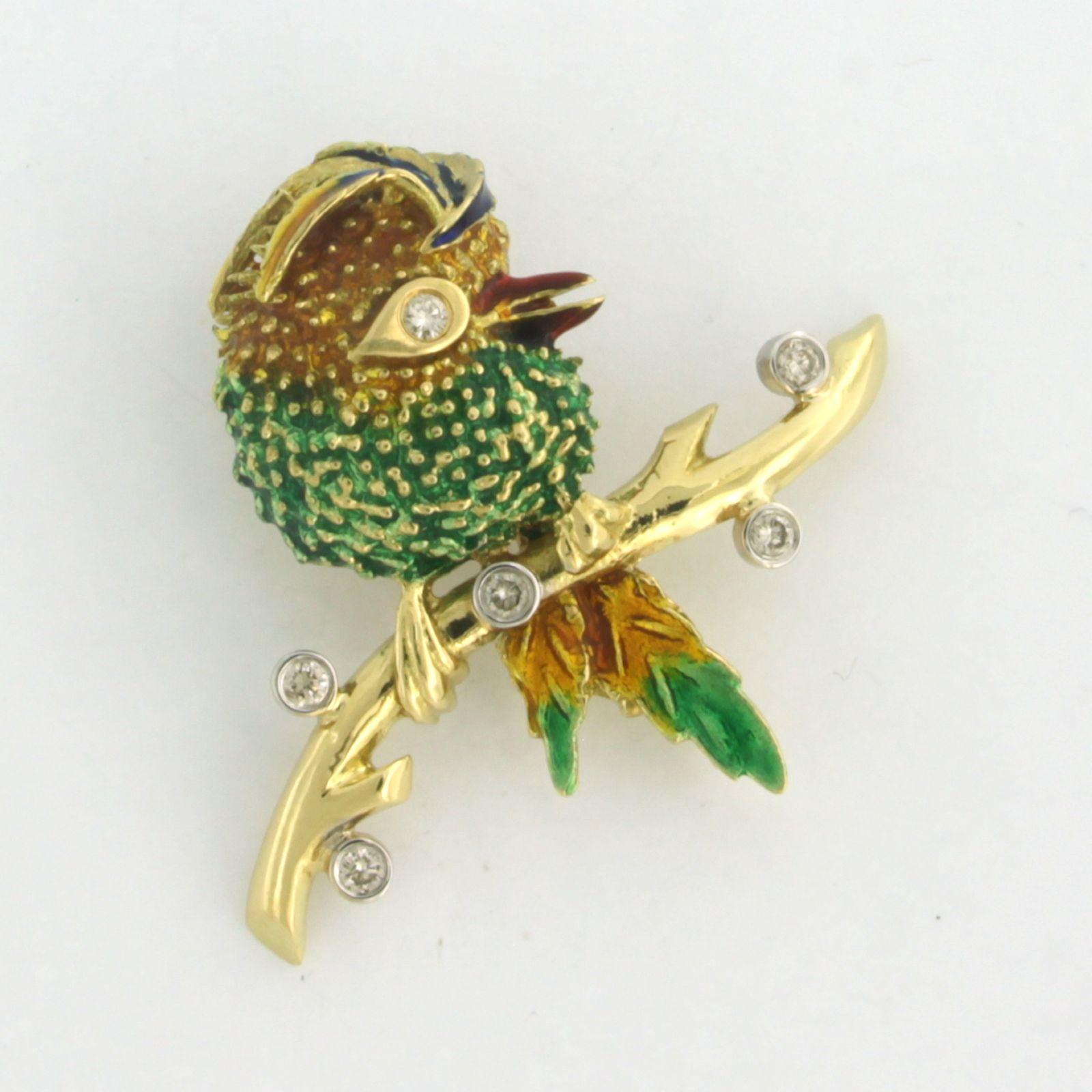 Brooch in a shape of a bird with enamel and diamonds 18k bicolour gold In Good Condition For Sale In The Hague, ZH