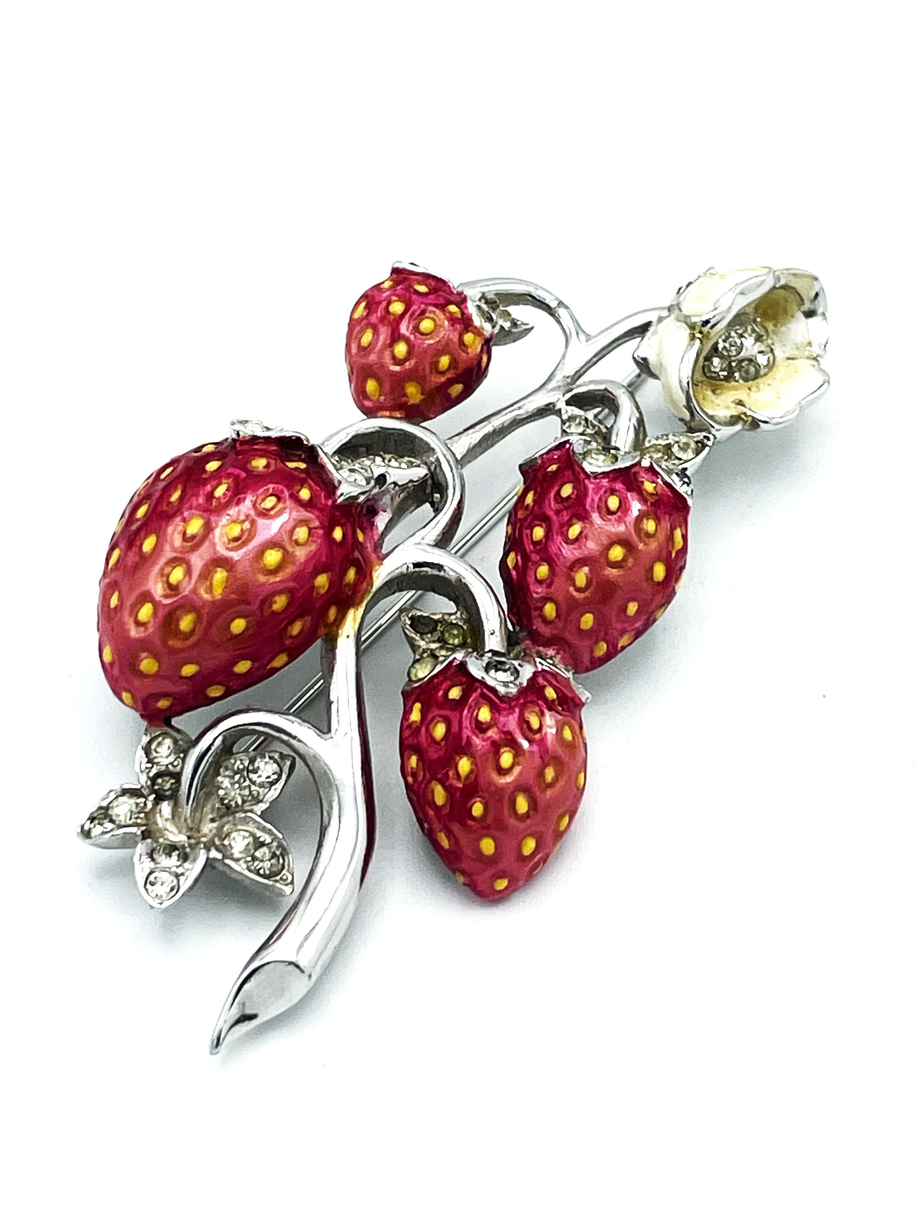 Women's Brooch in the shape of a raspberry pointer by MAZER USA, rhodium-plated metal For Sale