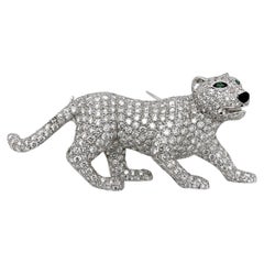 BROOCH- Modern Diamonds and Tsavorite Garnet Panther in 18 kt Gold