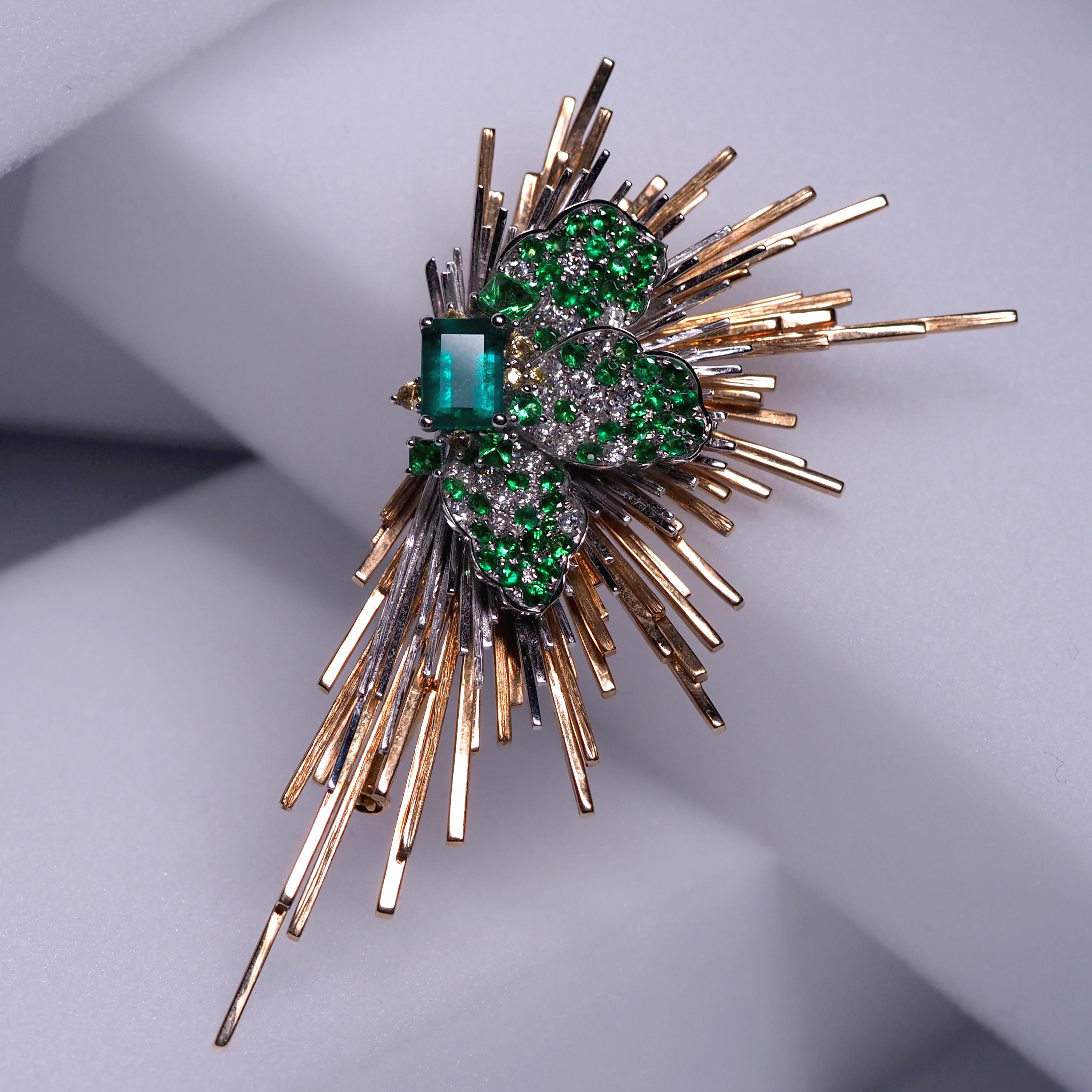 Brooch Emerald Diamond Tsavorite Sapphire Gold Unisex Jewelry 1