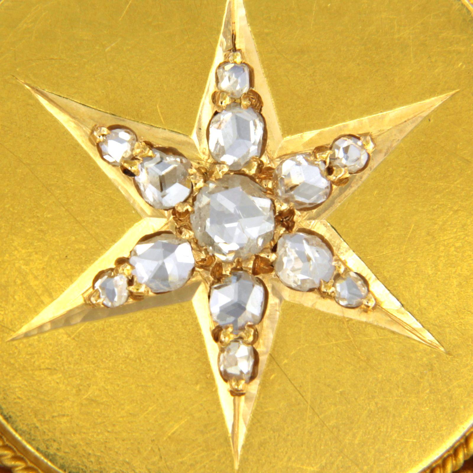 Brooch set with diamonds 18k yellow gold In Good Condition For Sale In The Hague, ZH