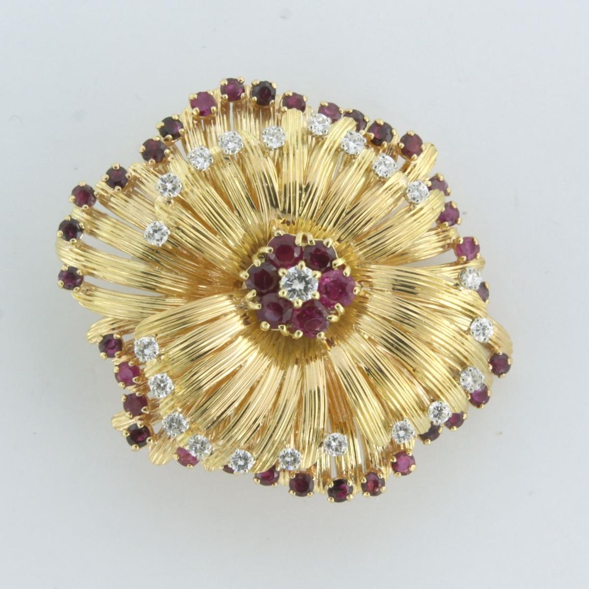 Modern Brooch set with ruby and diamonds 18k yellow gold
