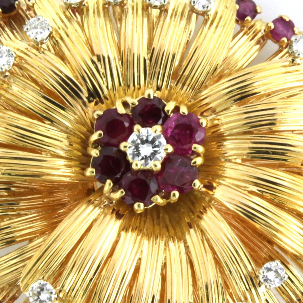 Women's Brooch set with ruby and diamonds 18k yellow gold