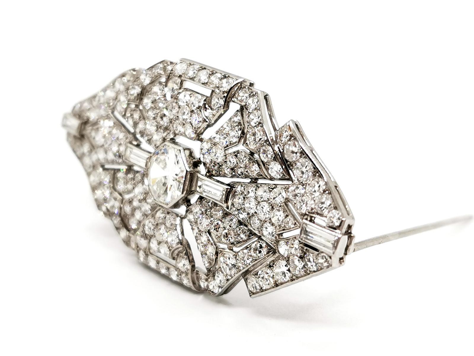 Brooch White Gold Diamond For Sale 8