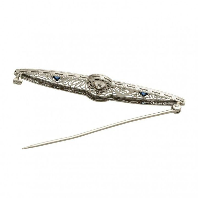 Belle Époque Brooch with an Old European Cut Diamond of Approx. 0.5 Ct For Sale