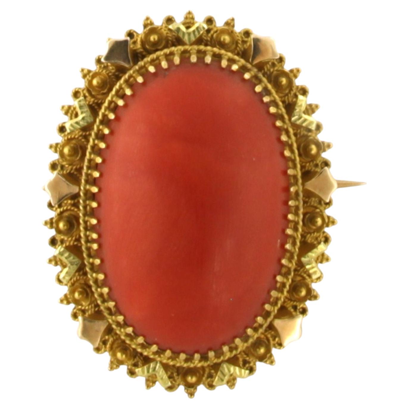 Brosche mit Koralle 14k Gelbgold 7,6 Gramm