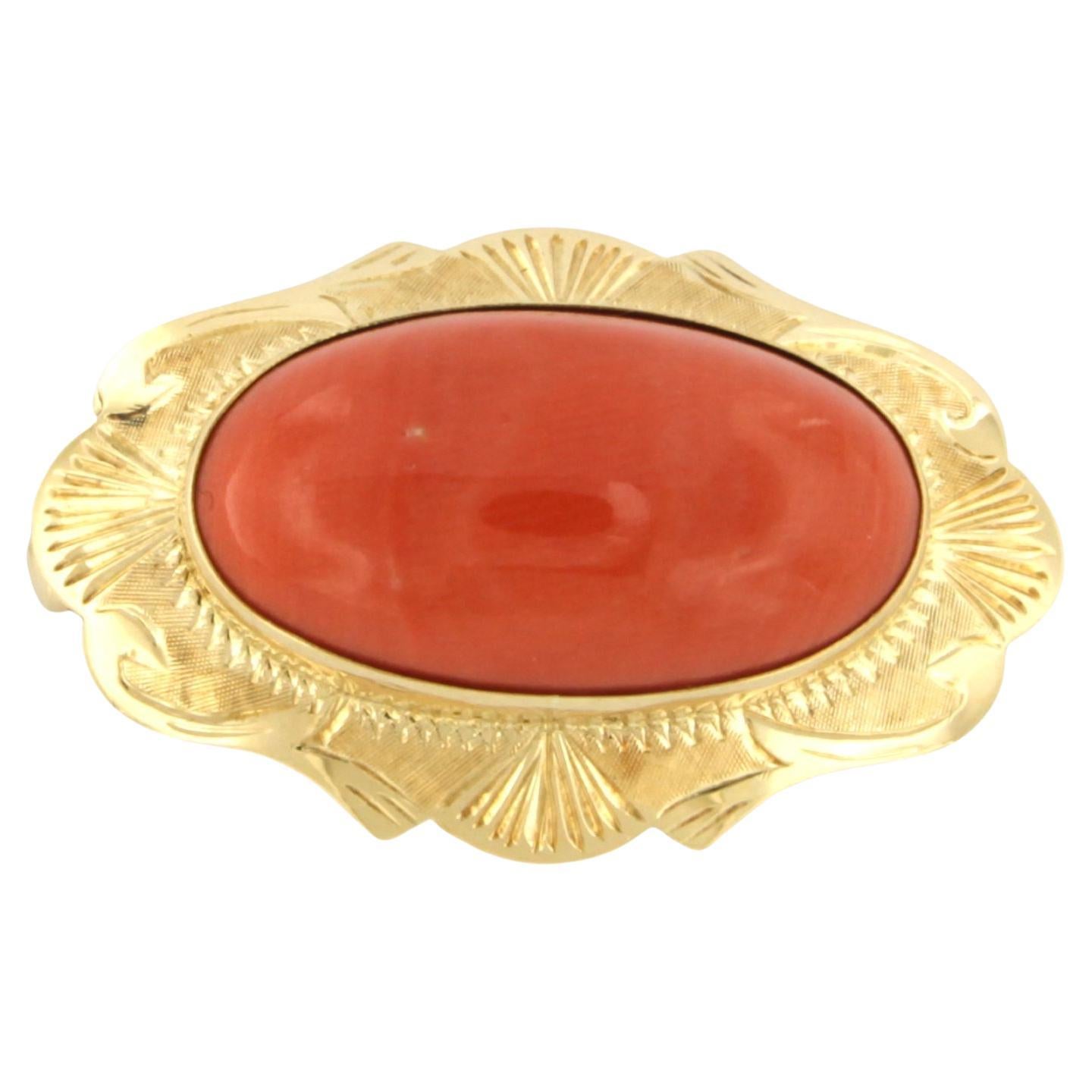 Broche avec corail 5,3 grammes Or jaune 14k