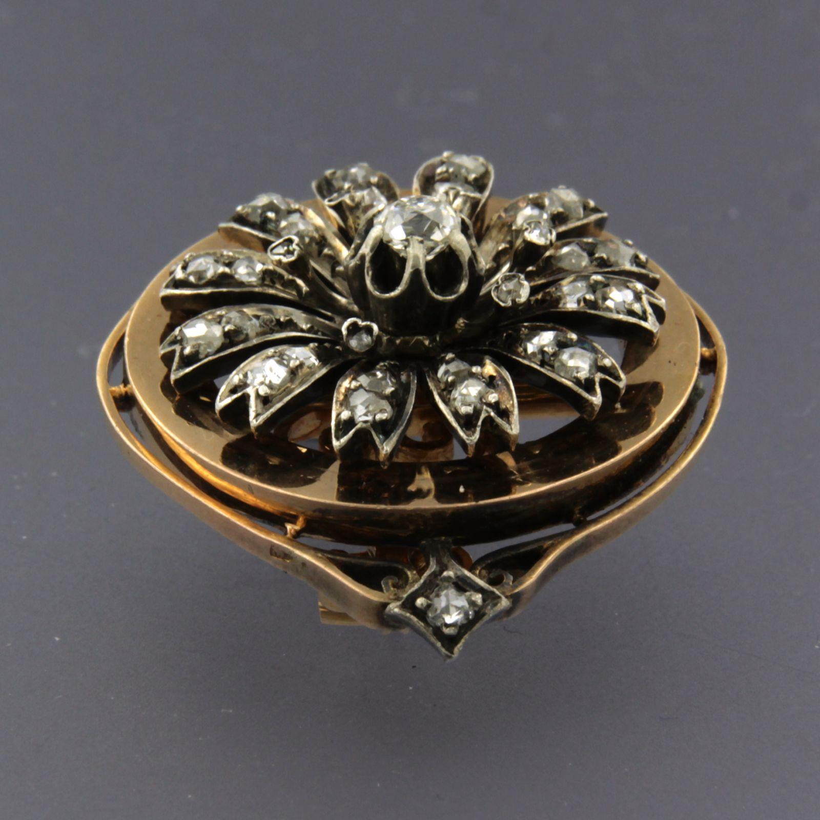 Women's Brooch with diamonds 18k gold with silver For Sale