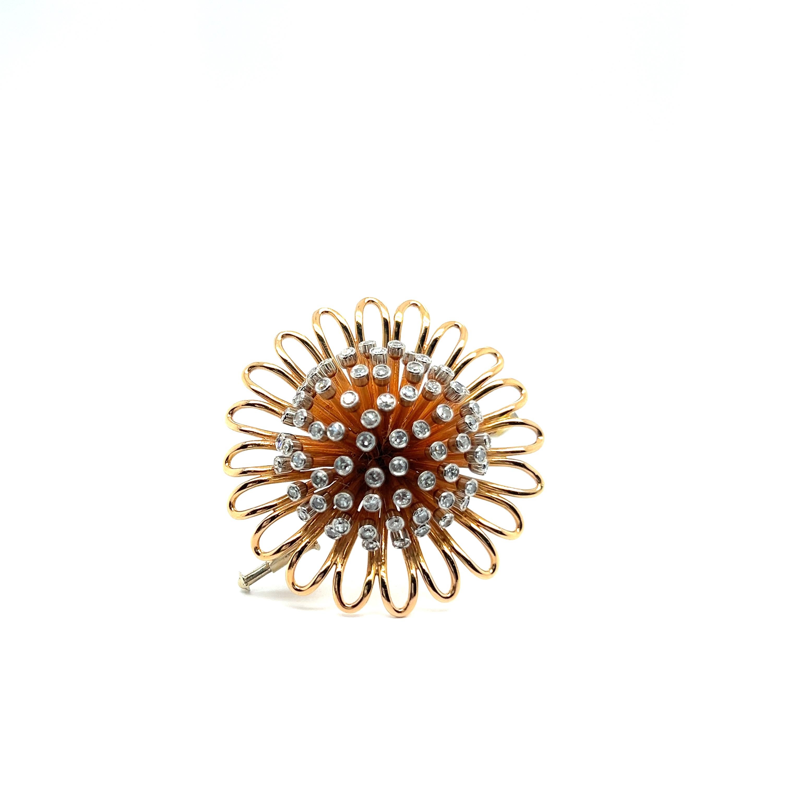 Brooch with Diamonds in 18 Karat Red Gold by Meinrad Burch In Good Condition For Sale In Lucerne, CH