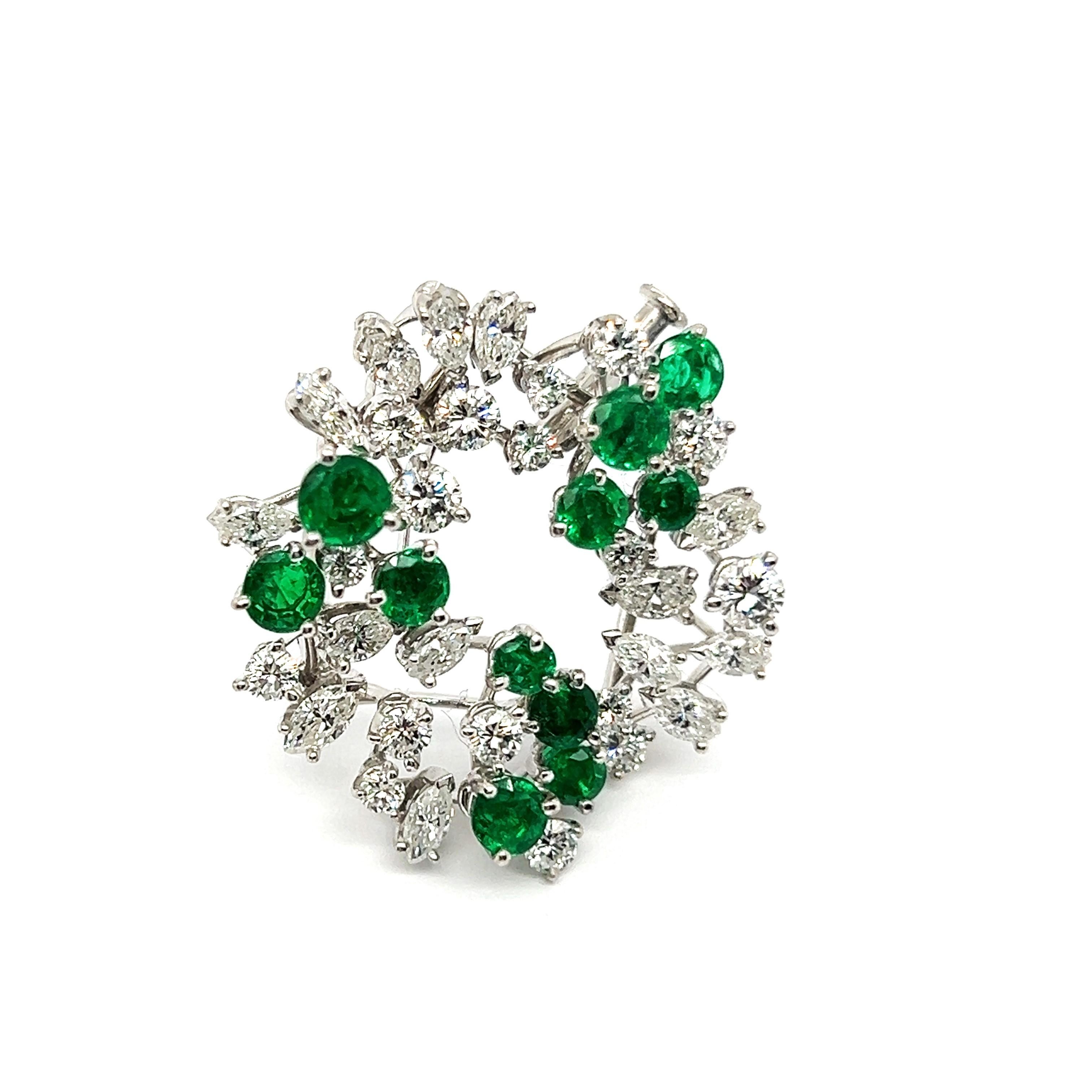 Brooch with Emeralds & Diamonds in 18 Karat White Gold by Meister For Sale 6