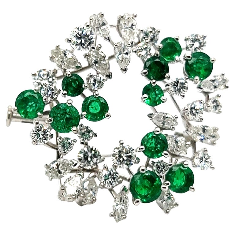 Broche Ancienne En Or Blanc 18 Carats Avec Diamants Et émeraudes - Joaillerie Vintage De Belle Facture