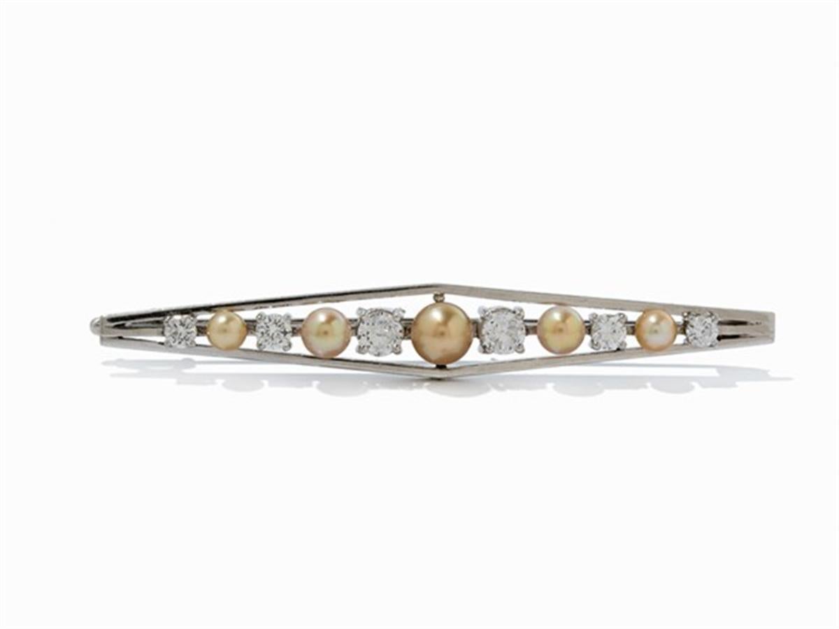 Women's or Men's Brooch with Freshwater Pearls and Diamonds, 750 White Gold For Sale