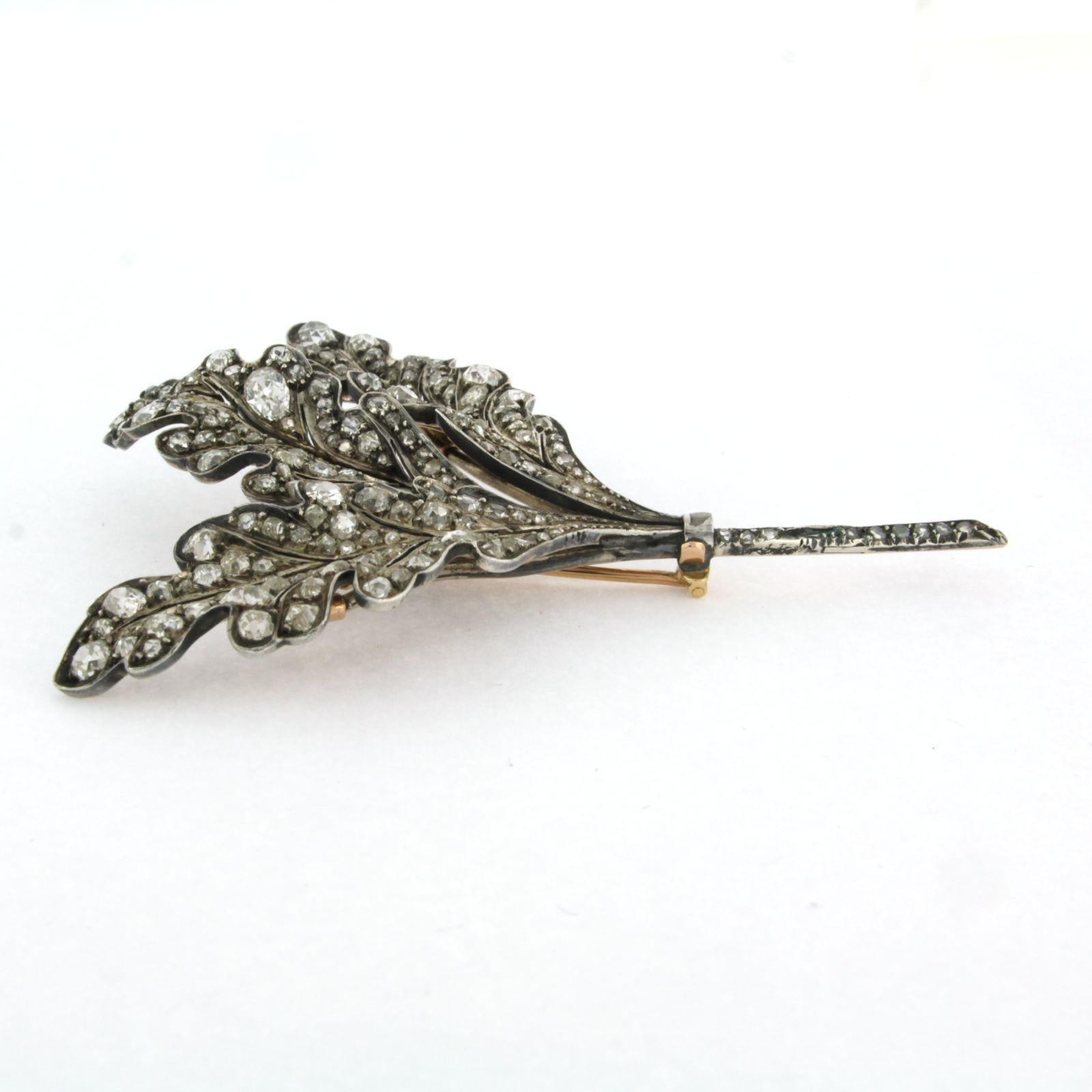 Brooch with old mine cut diamonds up to 8.00ct 18k pink gold and silver For Sale 1