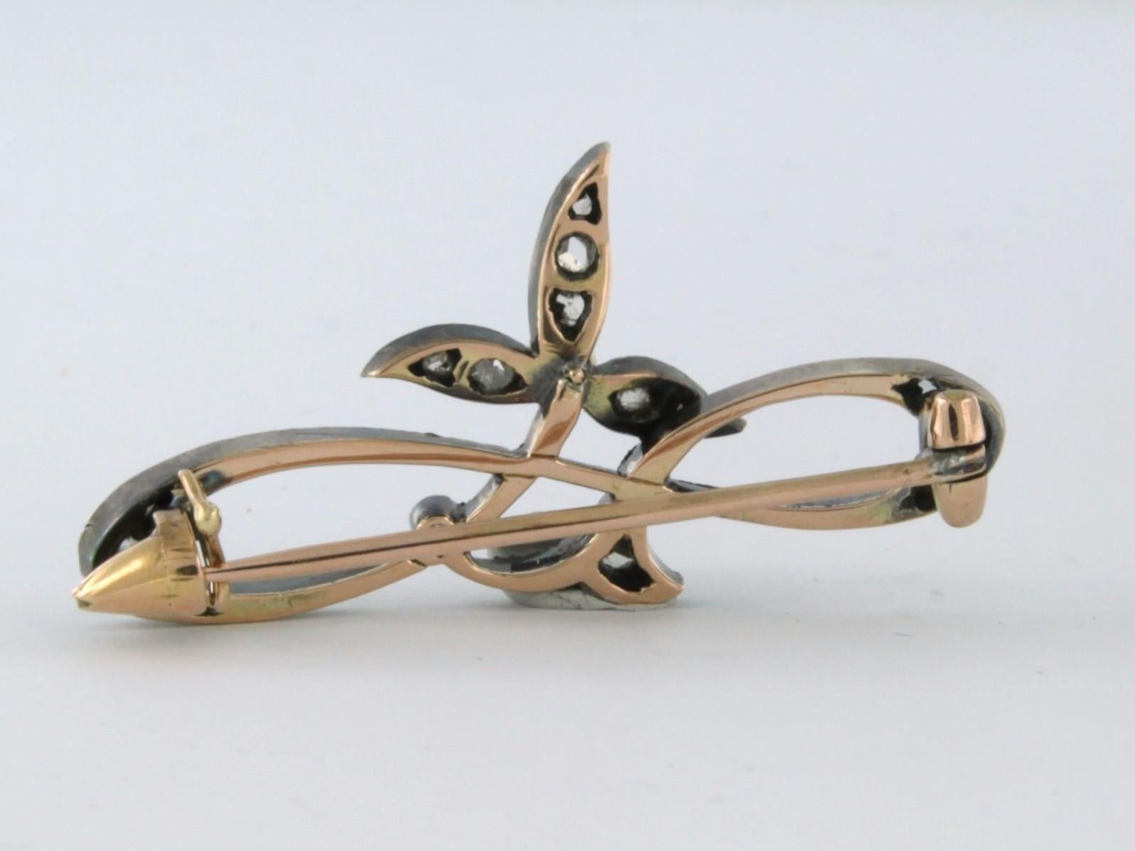 Women's Brooch with pearl and diamonds 18k gold and 835 silver For Sale