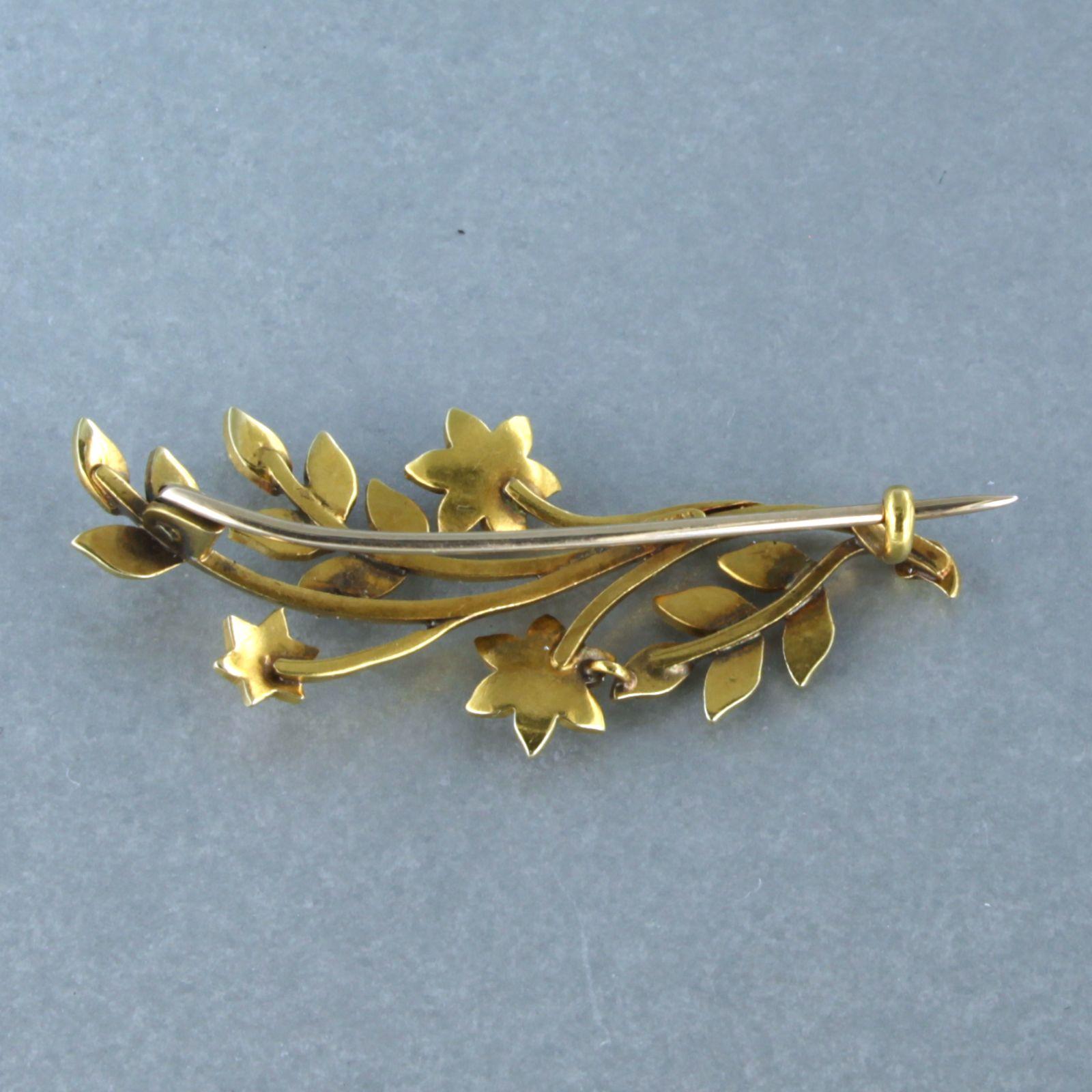 Bead Brooch with pearls - 4.3 grams - 14k yellow gold For Sale