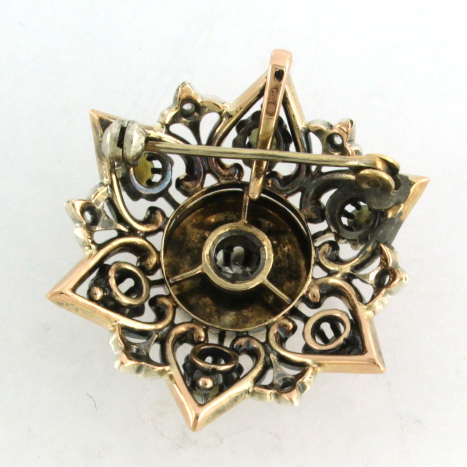 Brooch with pearls and diamonds up to 0.15ct 14k pink gold and silver In Excellent Condition For Sale In The Hague, ZH