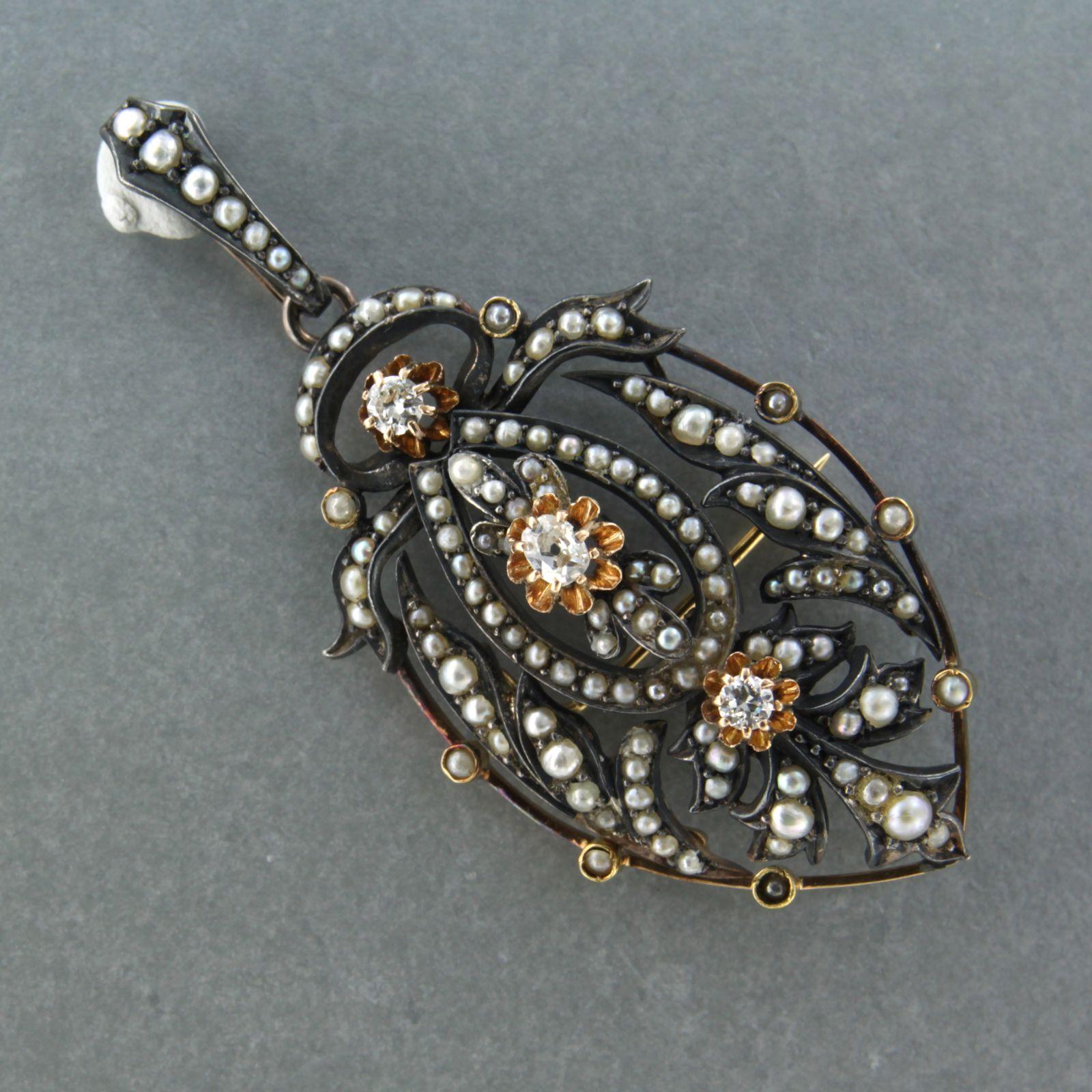 Old Mine Cut Brooch with pearls and old mine cut diamonds up to 0.35ct 14k gold and silver For Sale