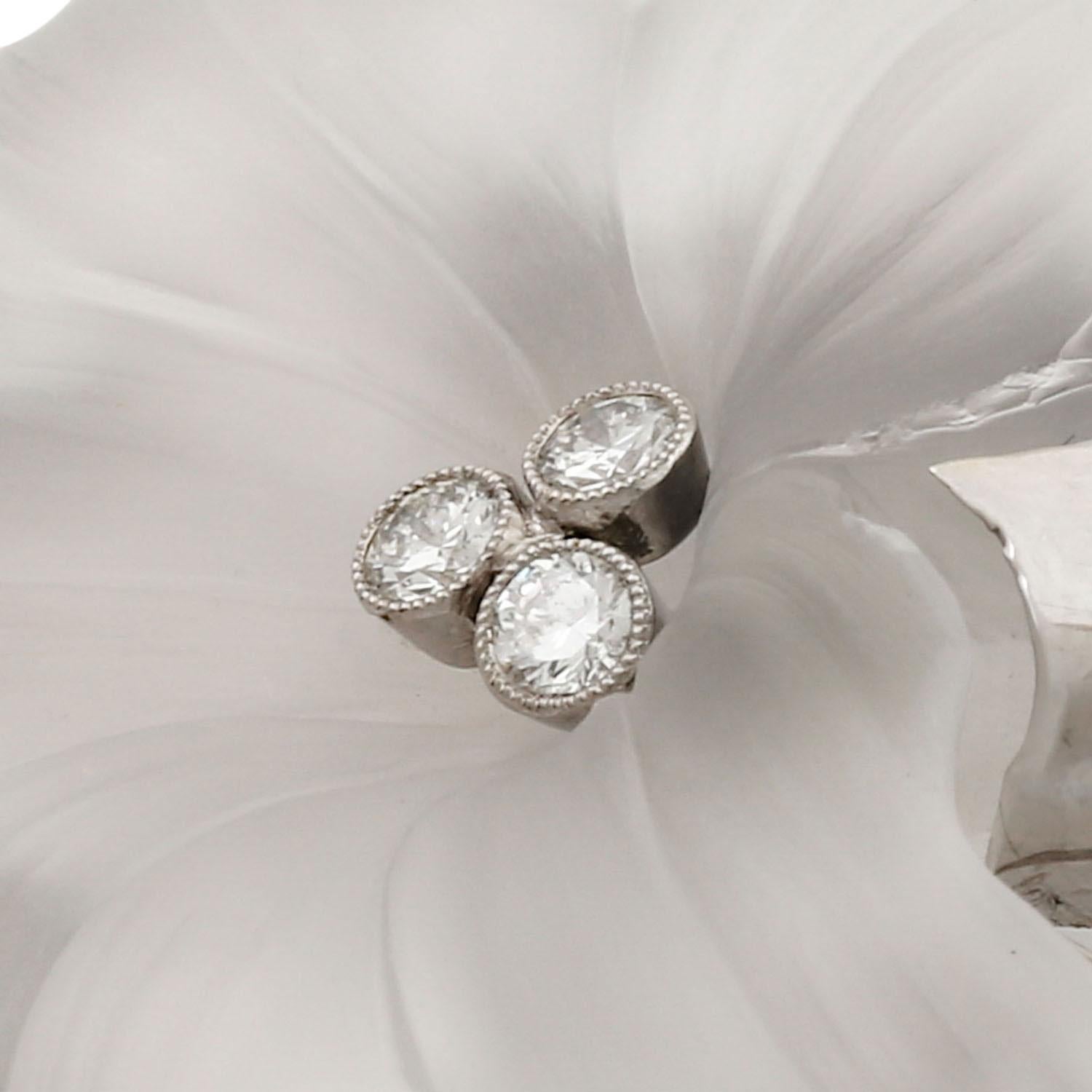 Kite Cut Brooch with Rock Crystal Cut in the Shape of a Flower For Sale