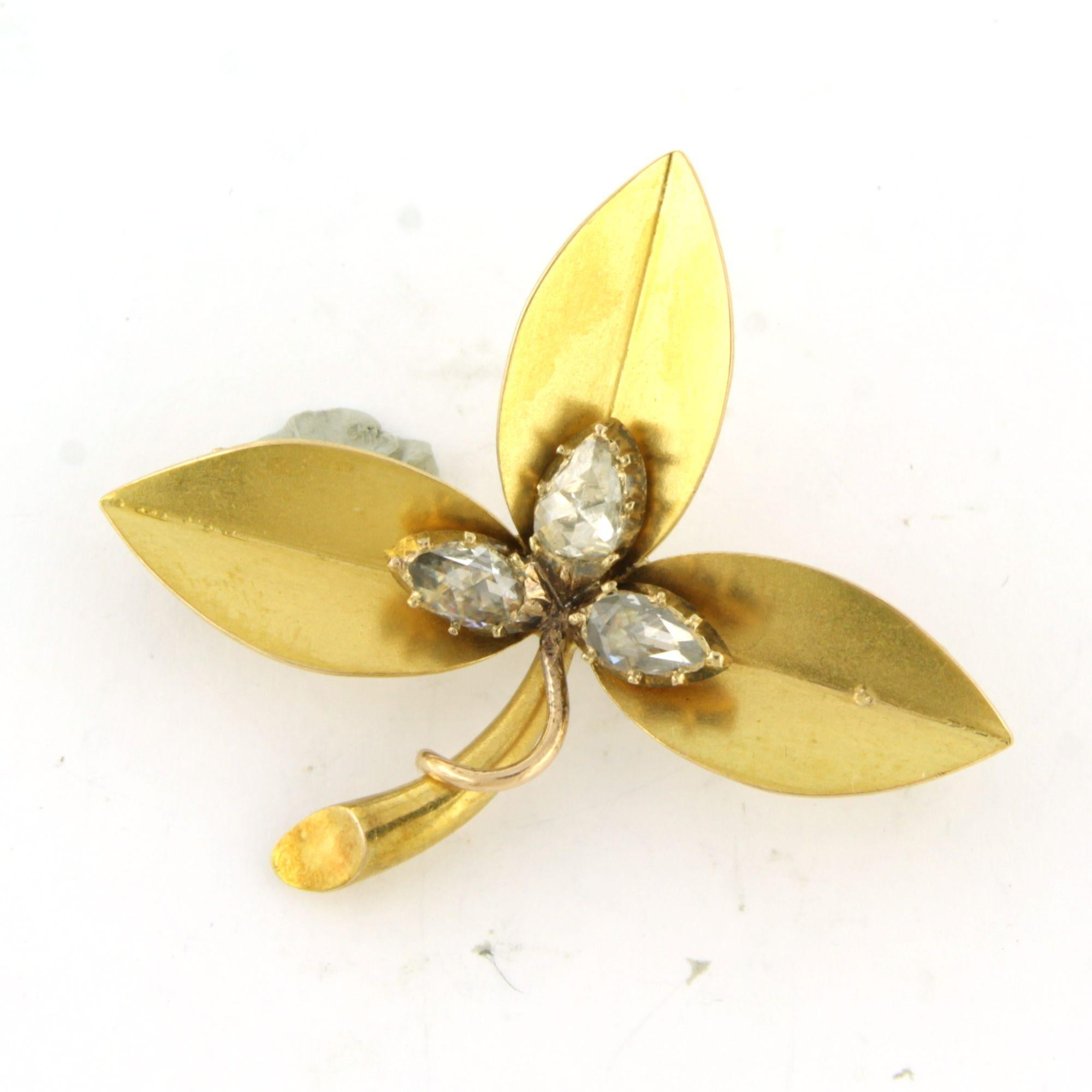 Broche avec diamants de taille rose jusqu'à 0,75ct Or 14k 5,1 grammes Pour femmes en vente