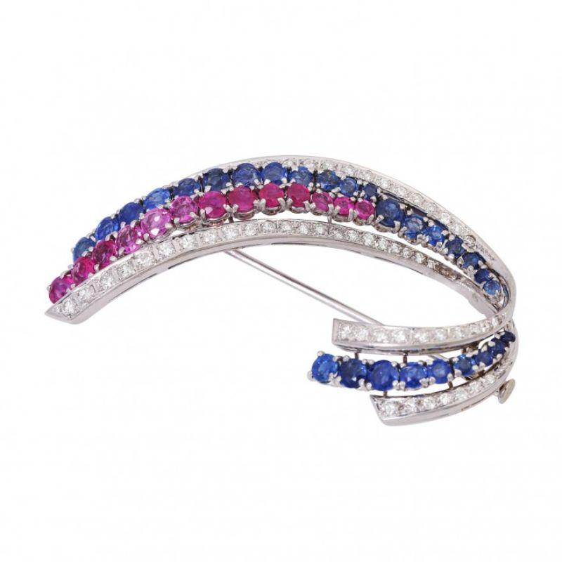Brooch with Sapphires, Rubies and Diamonds In Fair Condition For Sale In Stuttgart, BW