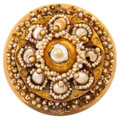 Antique Brooch with Semolina and Oriental Pearls