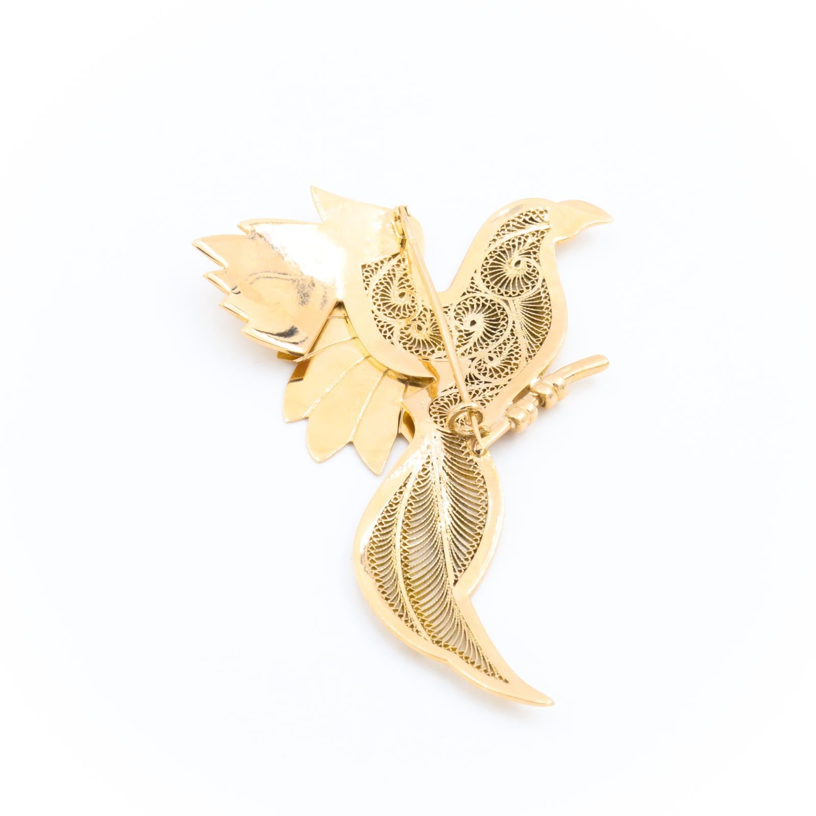 Women's Brooch Yellow Gold For Sale