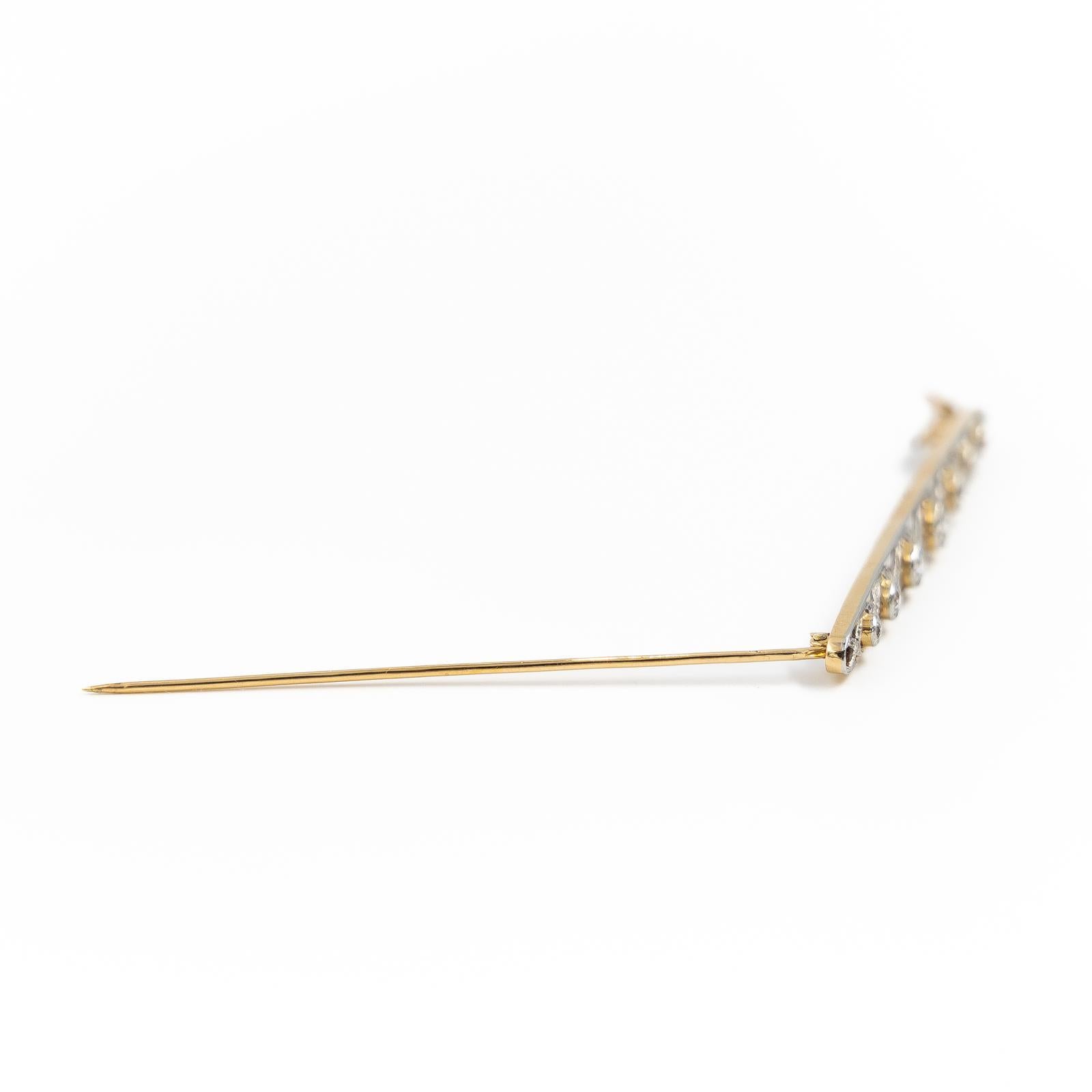 Brooch Yellow Gold Diamond In Excellent Condition For Sale In PARIS, FR