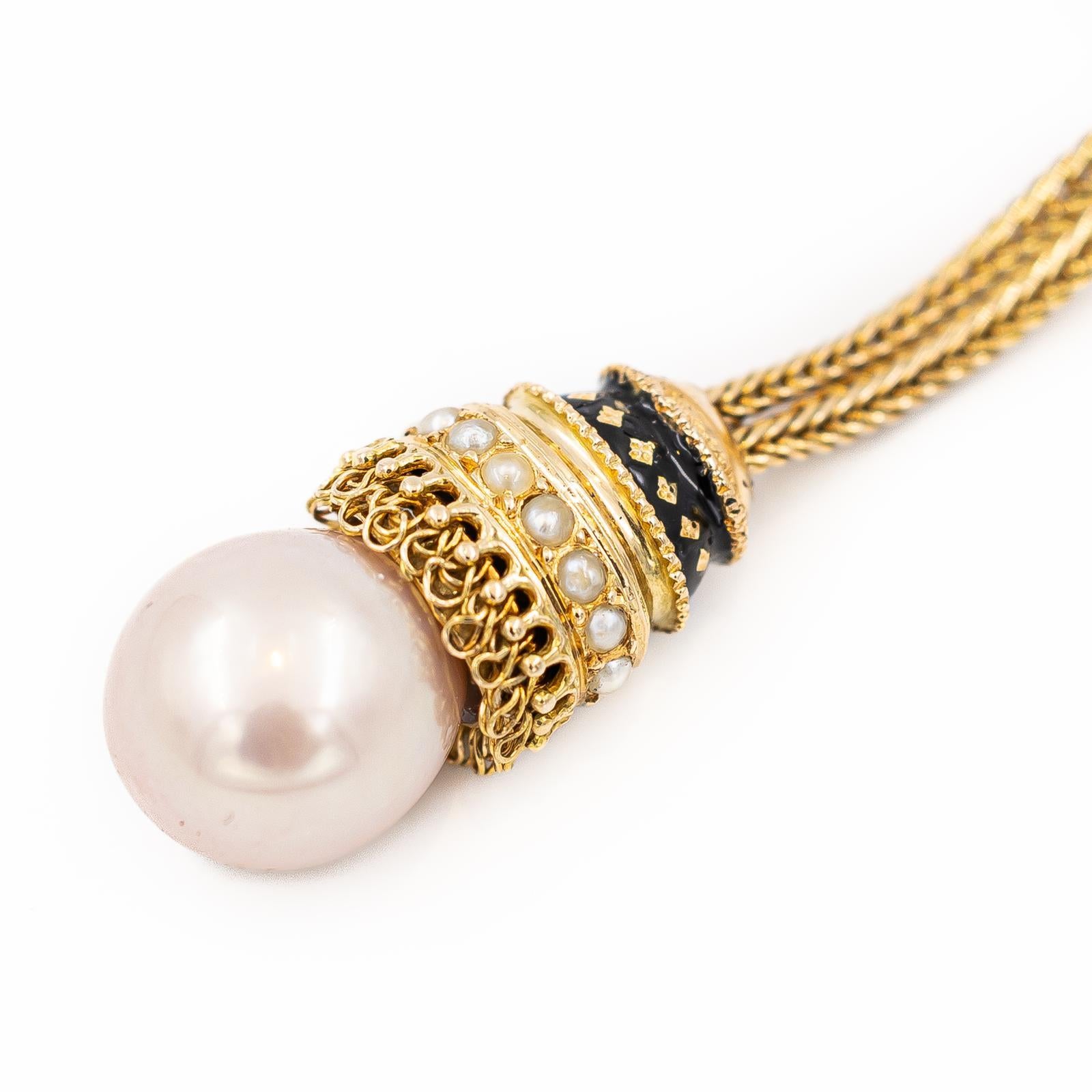 Brooch Yellow Gold Pearl In Excellent Condition For Sale In PARIS, FR