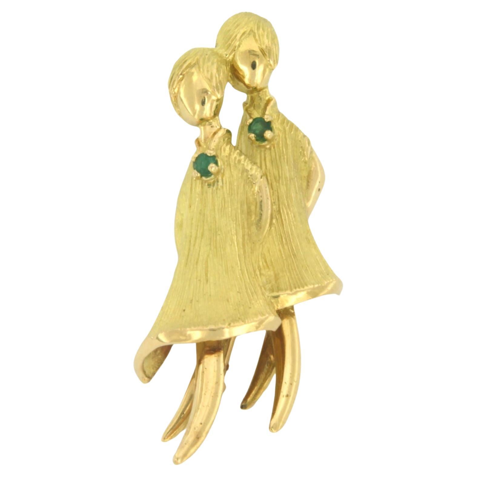 Brooche Emerald 18k yellow gold For Sale