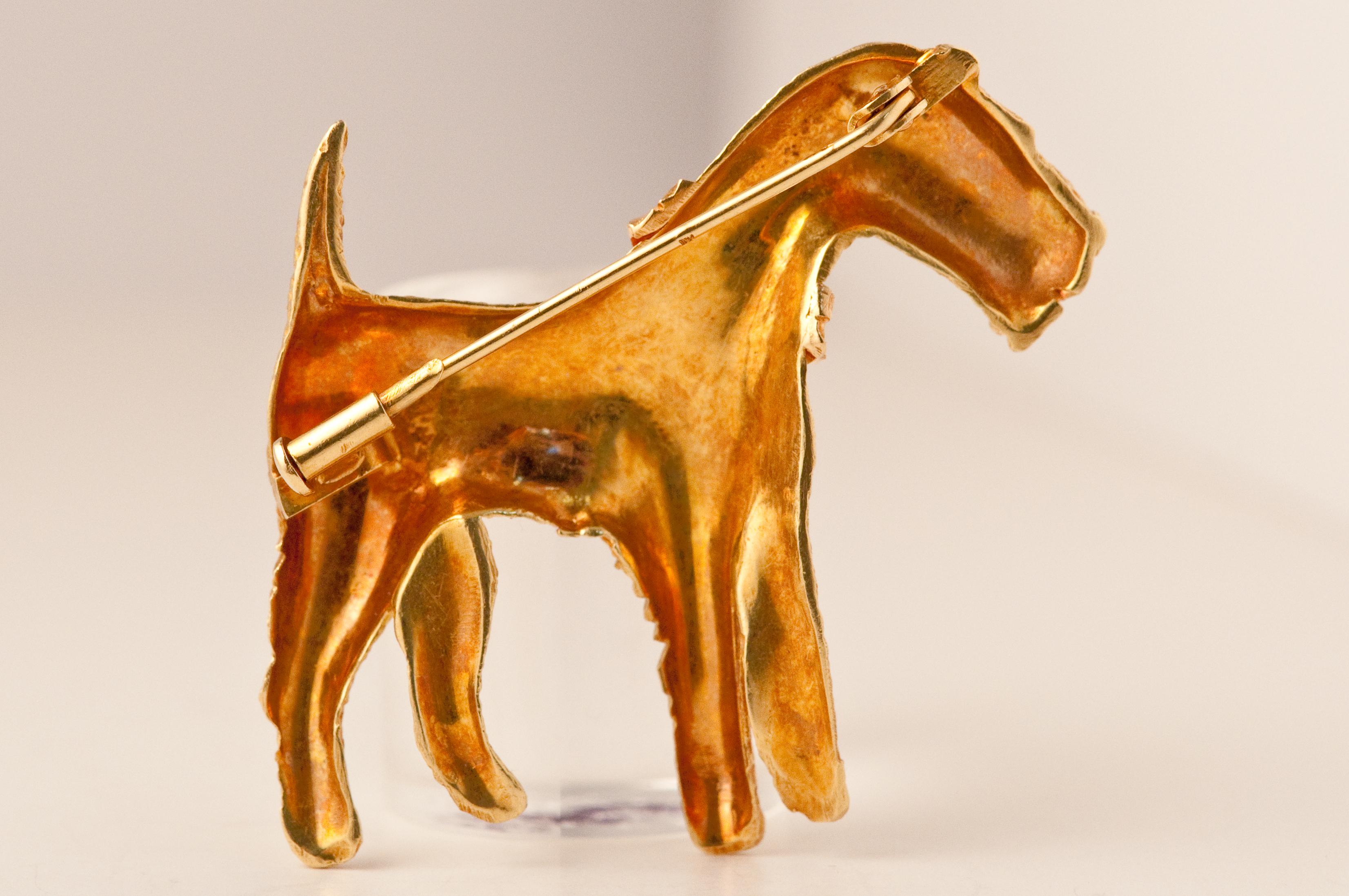Artist Fox-Terrier 18kt  Gold Pin