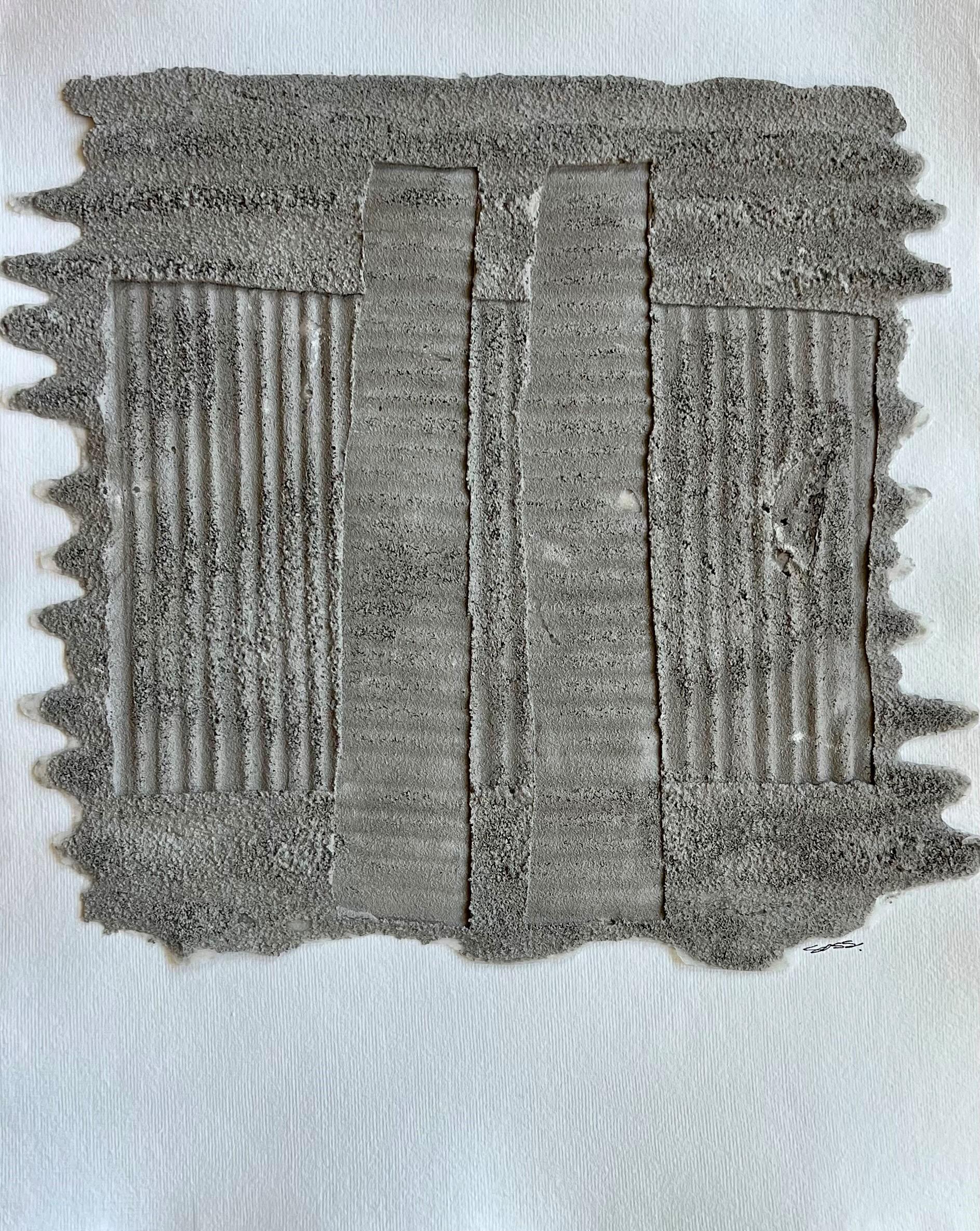 Dirty Benny 2 de Brook Sosss, abstrait vertical taupe sur papier avec grès