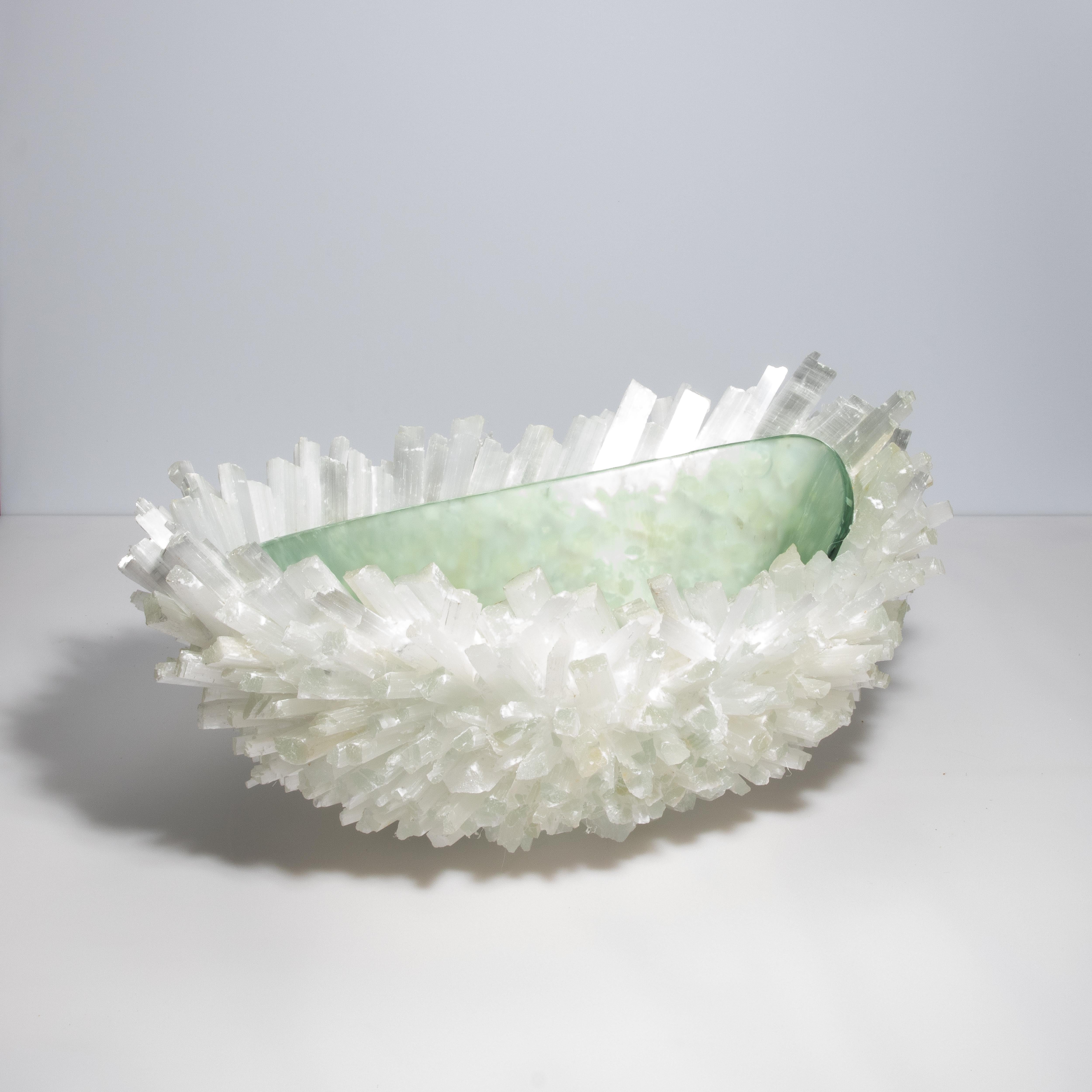 Ciotola extra large in selenite In condizioni ottime in vendita a West Hollywood, CA