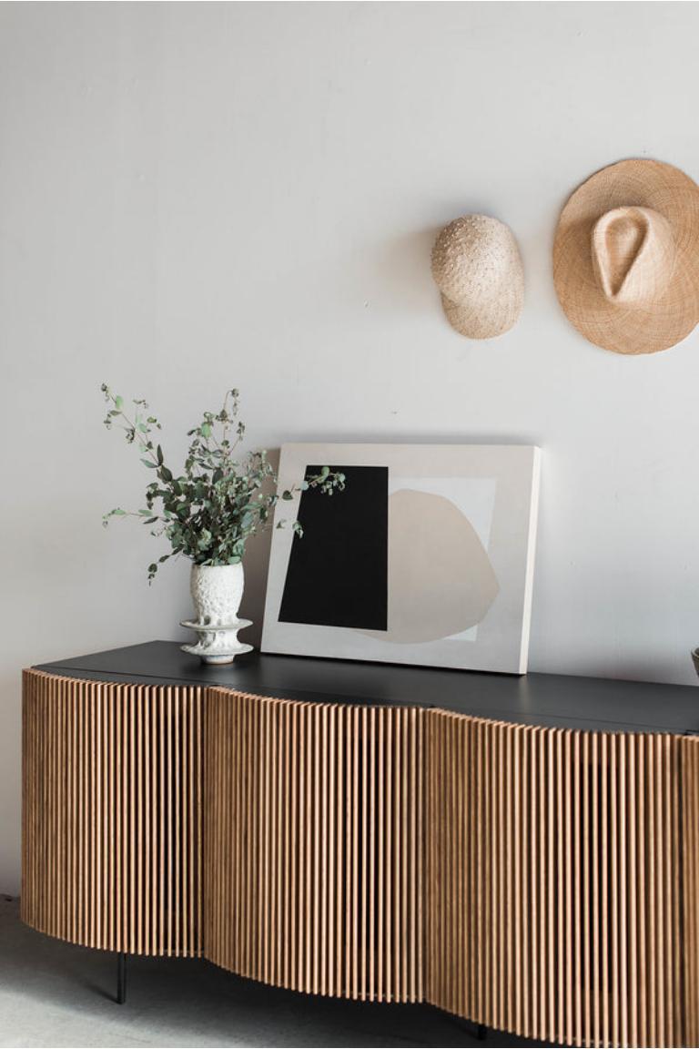Credenza Brooks (4 ante) di Croft House In condizioni Nuovo in vendita a Los Angeles, CA