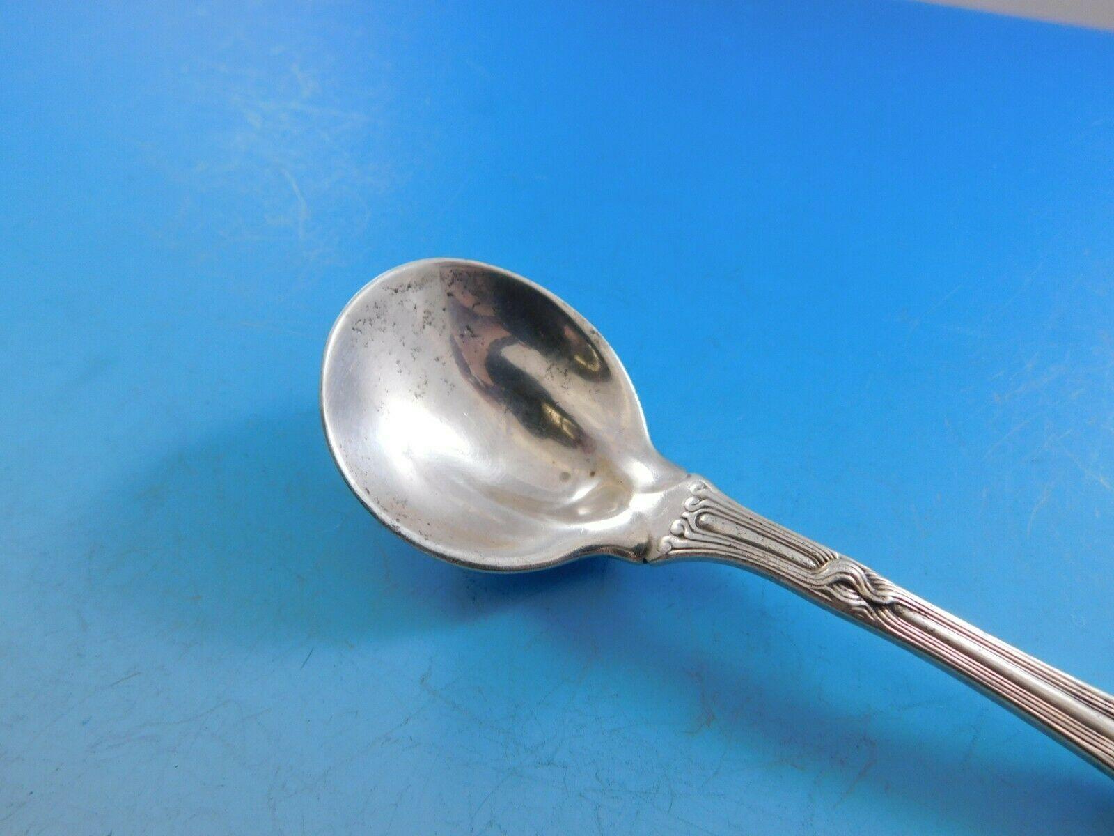Broom Corn by Tiffany & Co. Sterling Silver Sherbet Spoon Pinched In Excellent Condition In Big Bend, WI