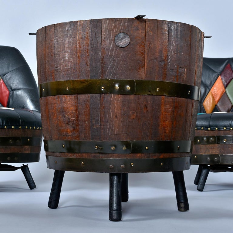 Brothers Furniture Harlequin Whiskey Barrel Gaming Table and Swivel