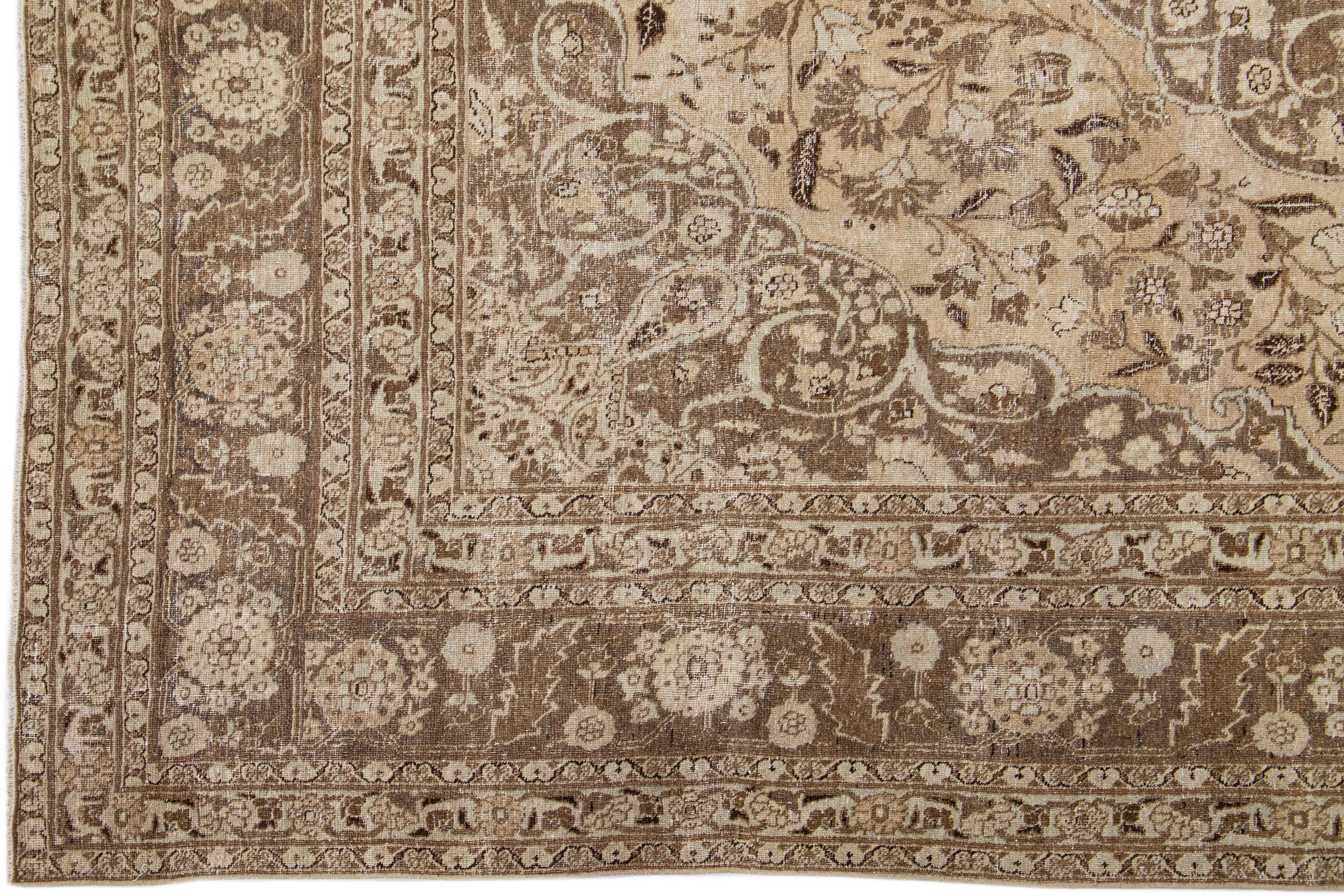 Antiker persischer Täbris-Wollteppich aus den 1920er Jahren mit Medaillon-Design (Handgeknüpft) im Angebot