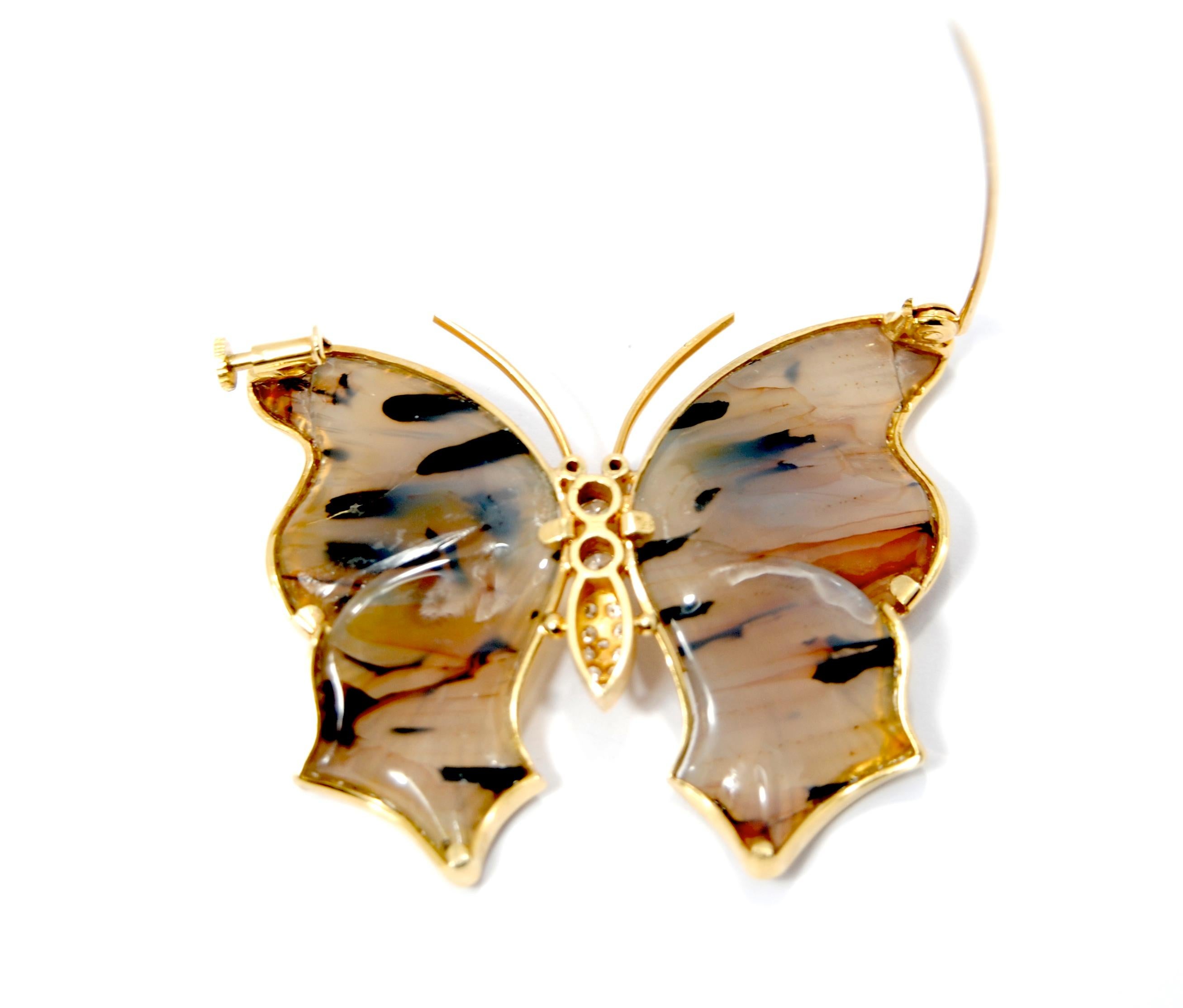 Brown Agatha Butterfly Brooch in 18 Karat Yellow Gold and Diamonds In New Condition In Bilbao, ES