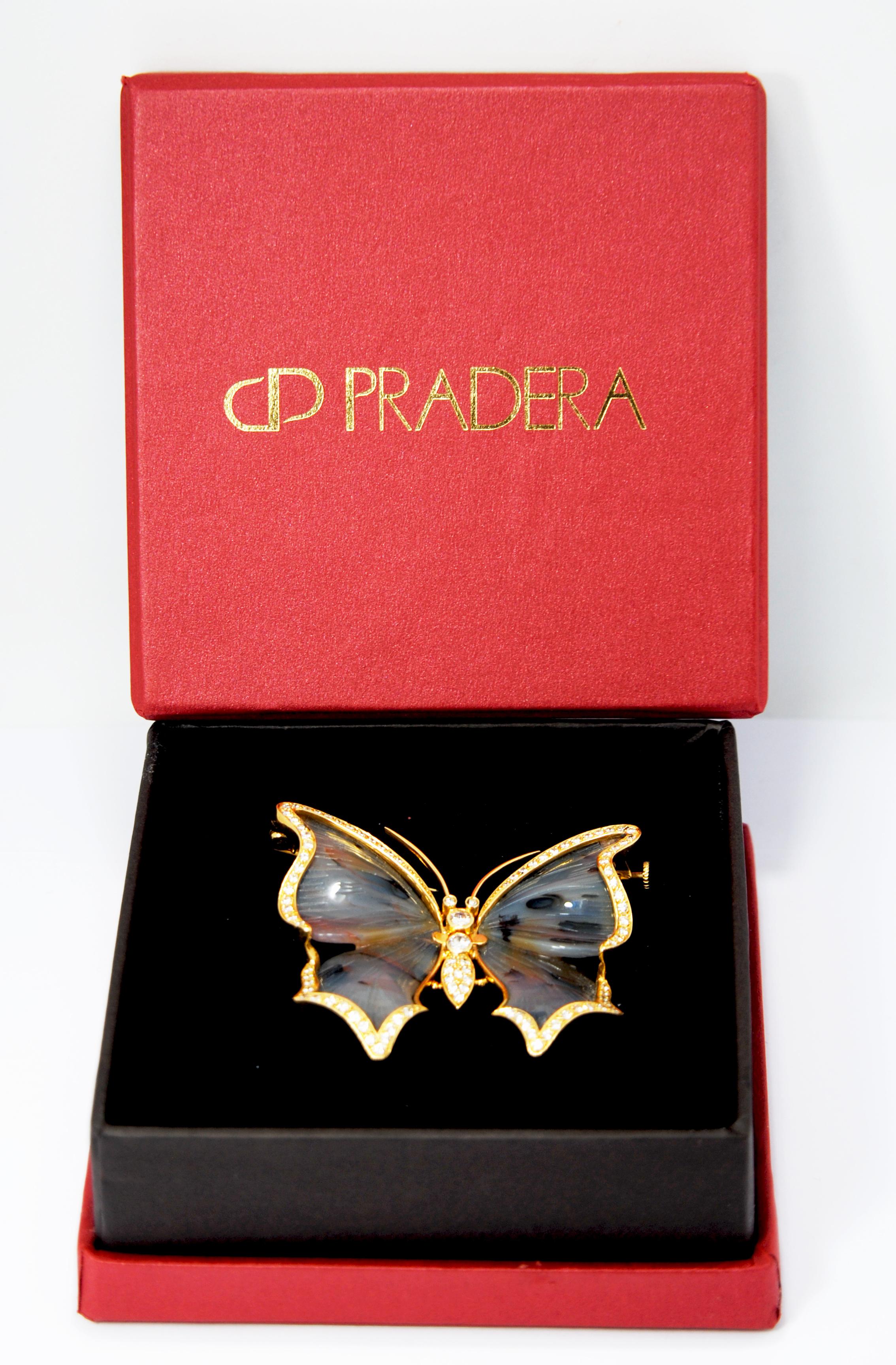 Brown Agatha Butterfly Brooch in 18 Karat Yellow Gold and Diamonds 1