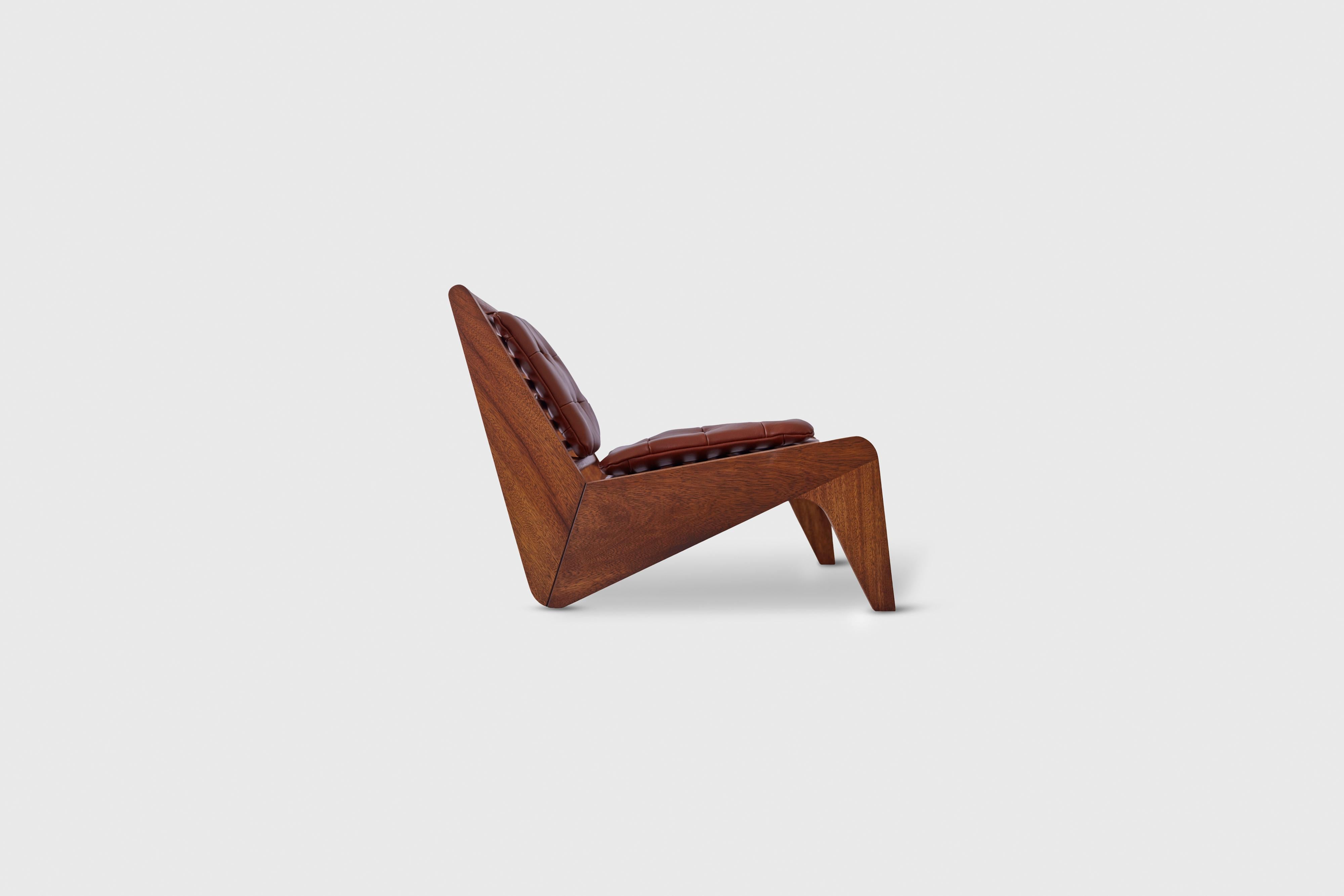 Postmoderne Fauteuil de salon Ala brun par Atra Design en vente