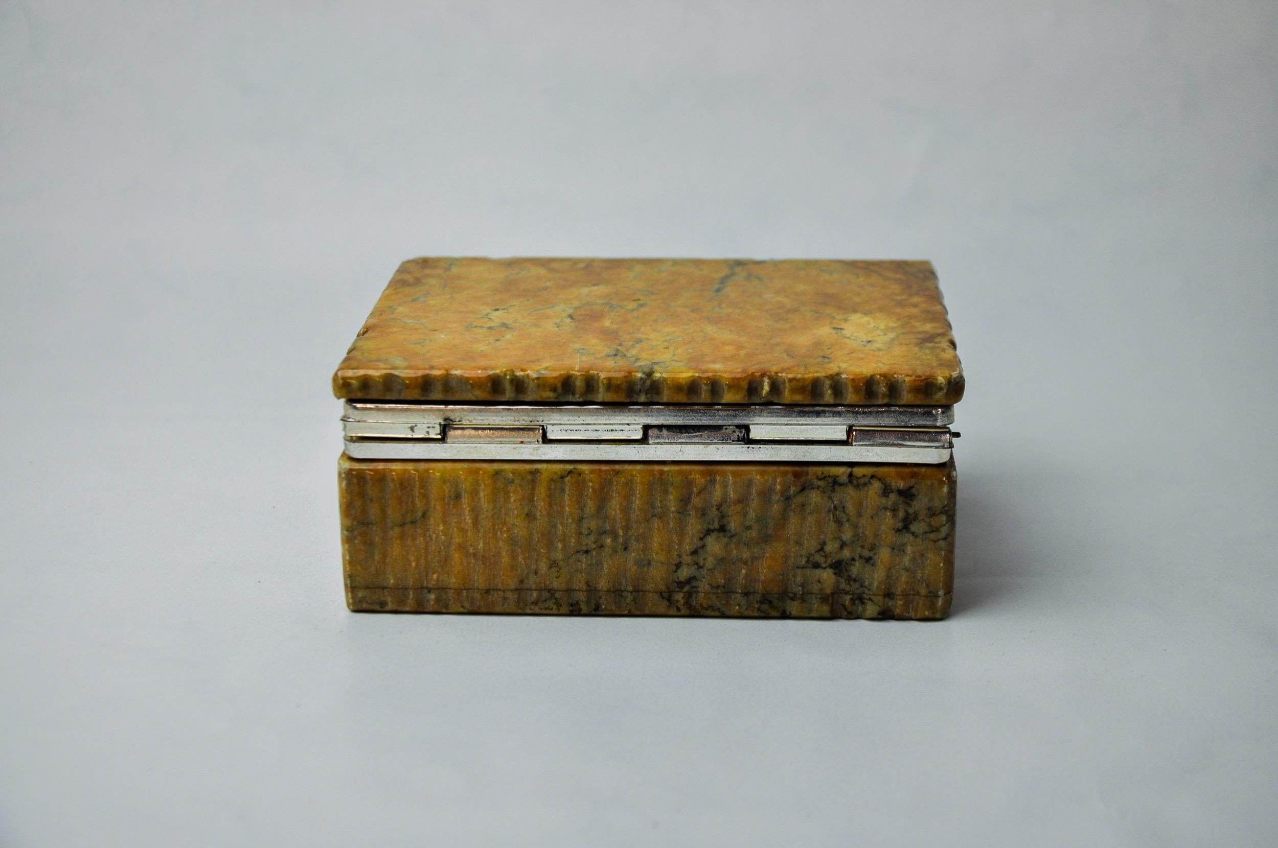 Late 20th Century Brown alabaster box by Romano Bianchi, Italy, 1970