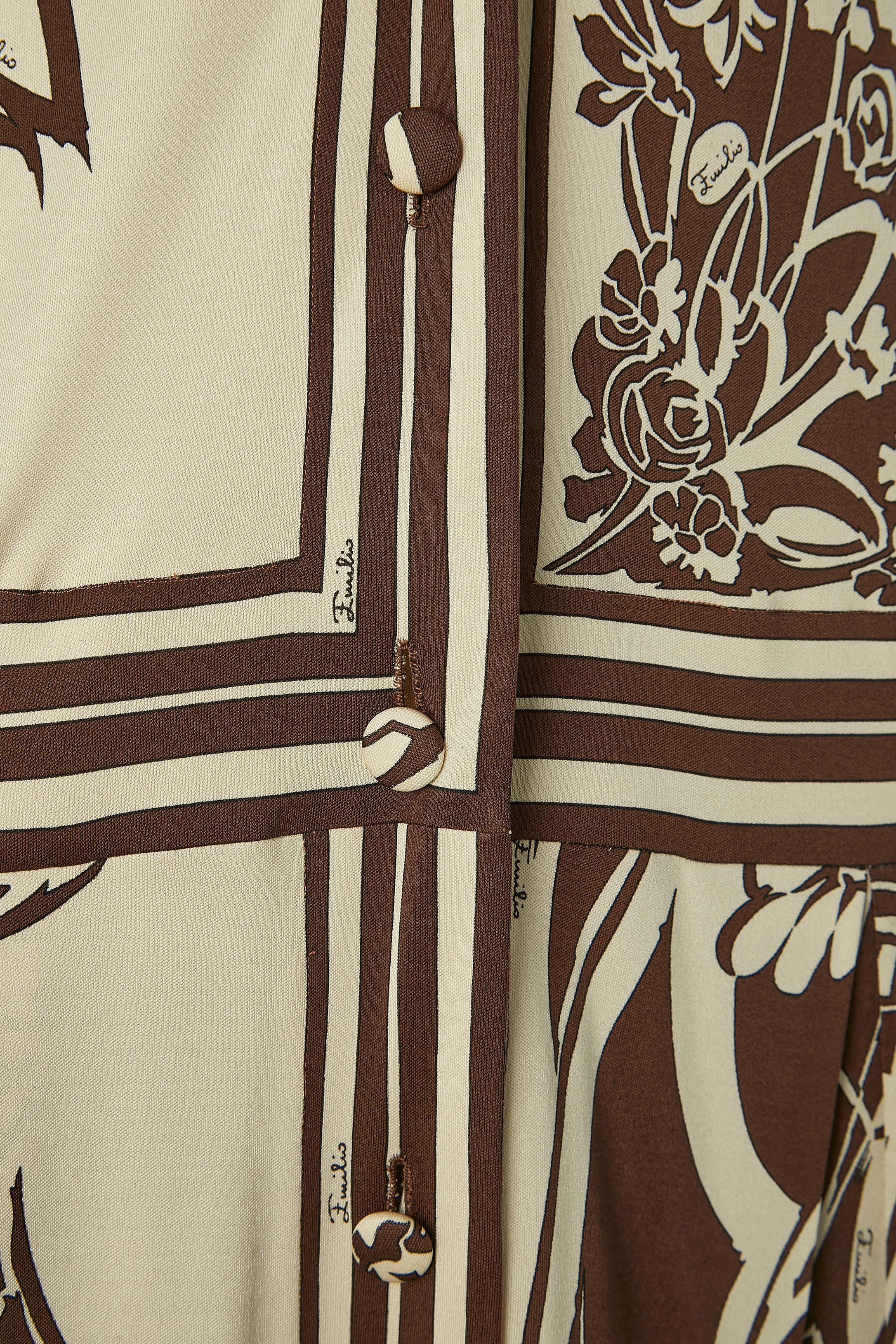 Braunes und beiges Tageskleid aus bedrucktem Seidenjersey EMILIO PUCCI im Zustand „Hervorragend“ im Angebot in Saint-Ouen-Sur-Seine, FR