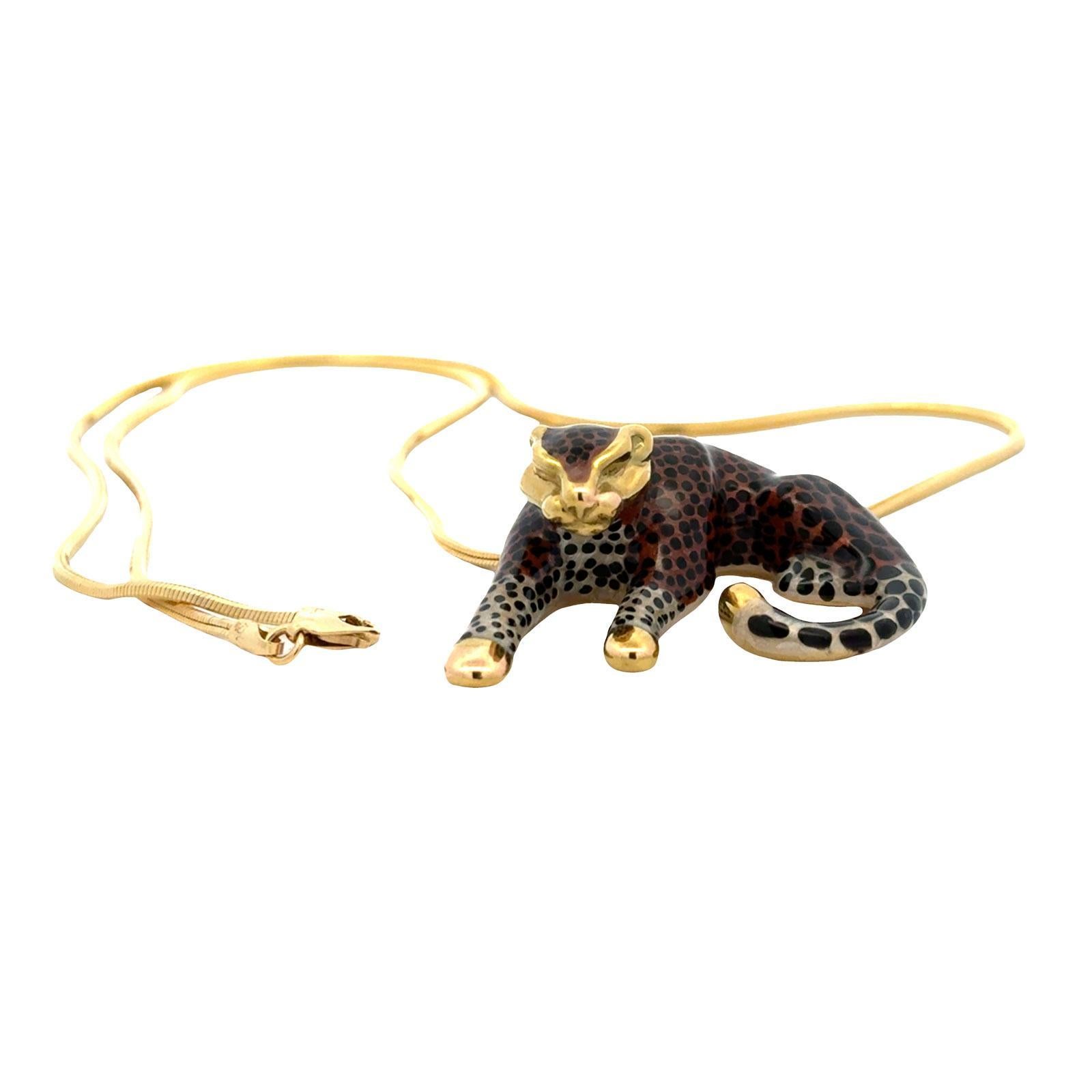 Brown and Black Enamel 14 Karat Yellow Gold Leopard Pendant Snake Chain In Excellent Condition For Sale In Boca Raton, FL