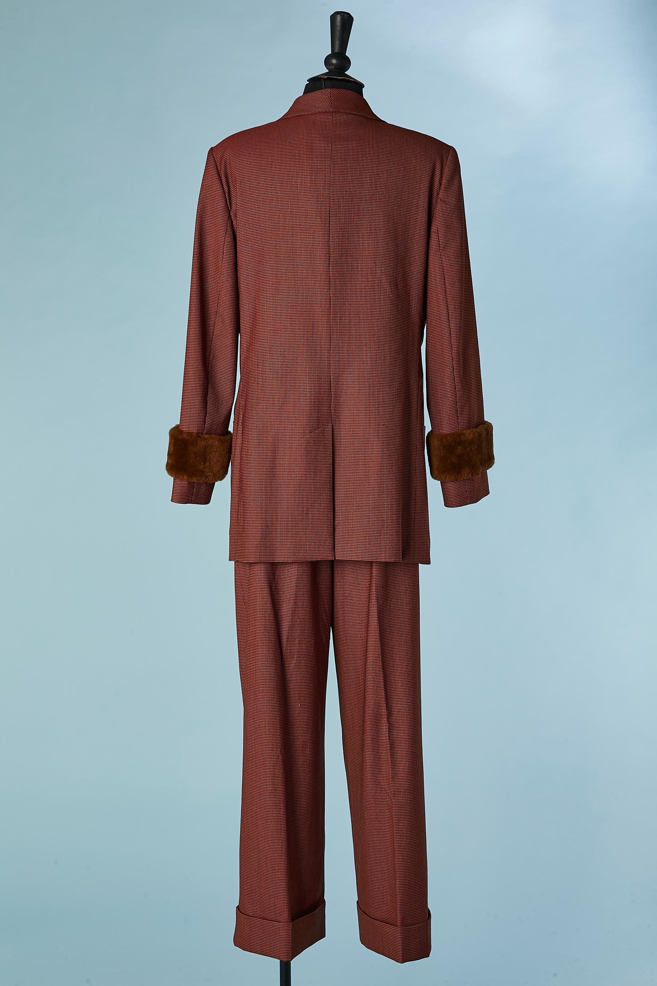 Brown and black mini Pied de poule pattern trouser-suit with fur cuffs FENDI  For Sale 3