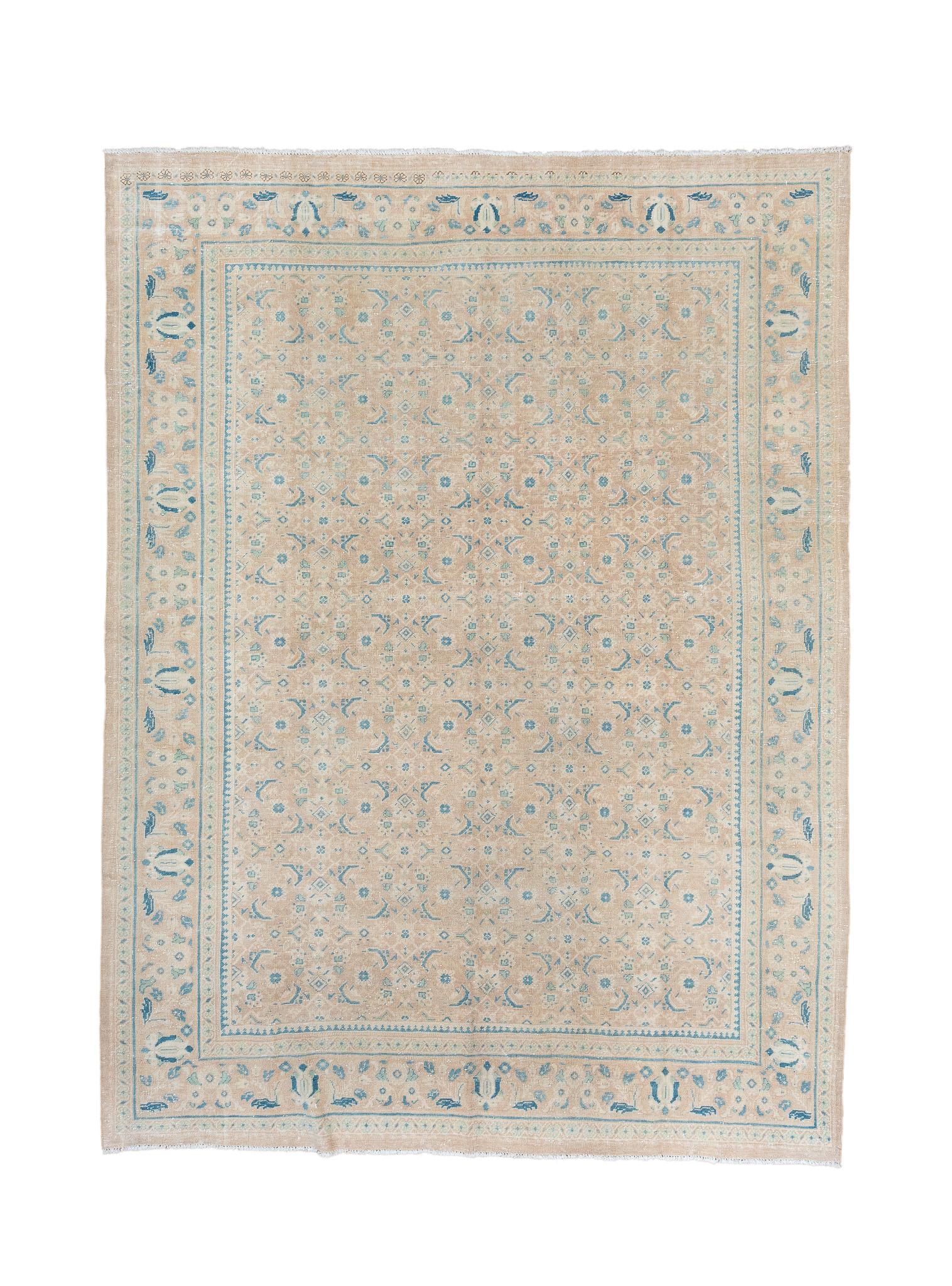 Brauner und blauer Oushak mit floraler Bordüre und blauen Akzenten im Angebot