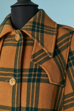 Brown and dark green wool cape Circa 1970's