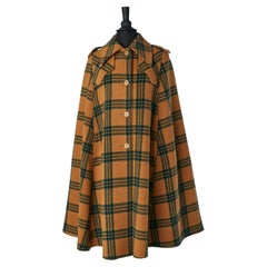 Brown and dark green wool cape Circa 1970's